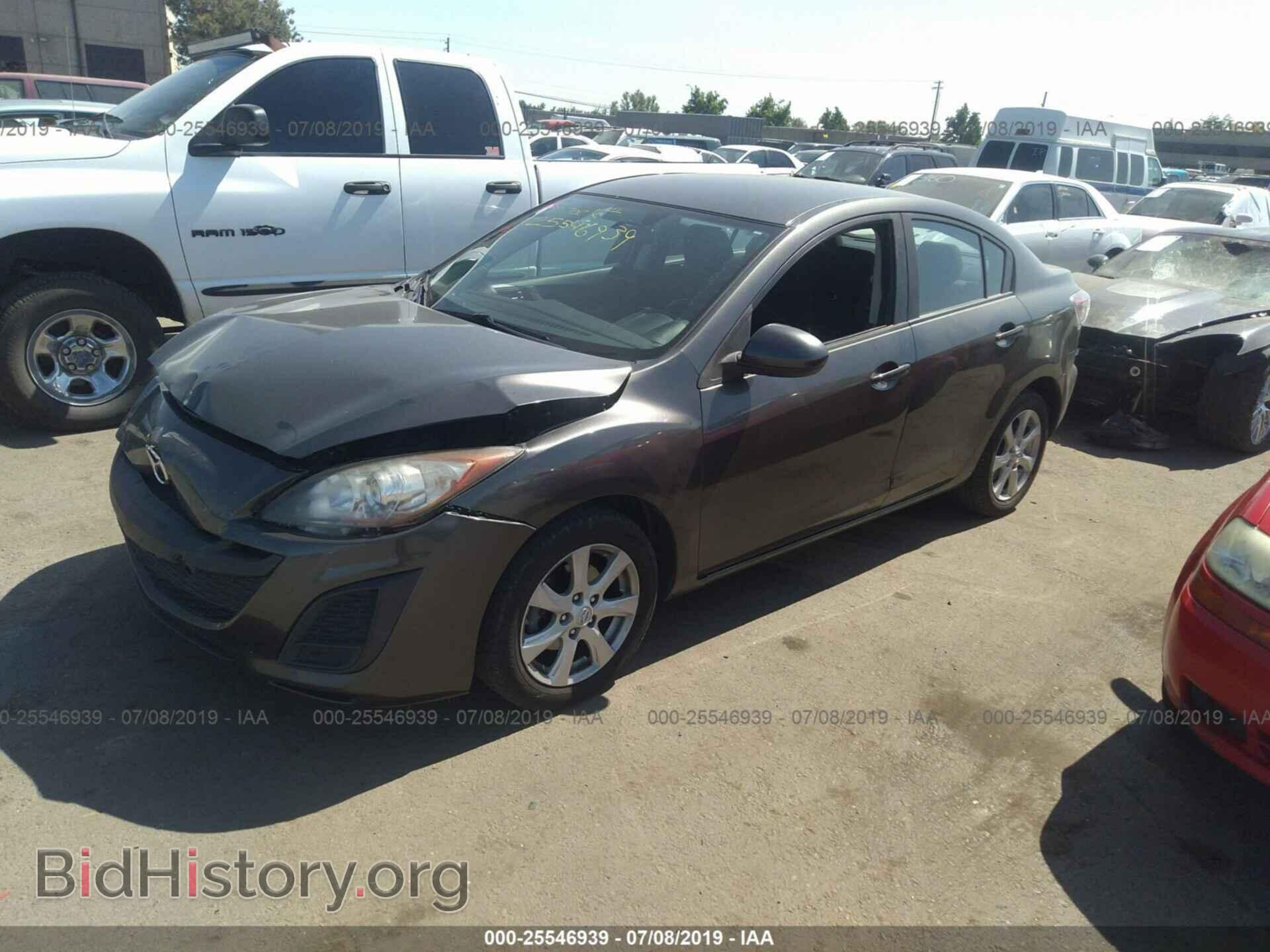 2011 MAZDA 3 - VIN: JM1BL1VG7B1430231 - Фото 2