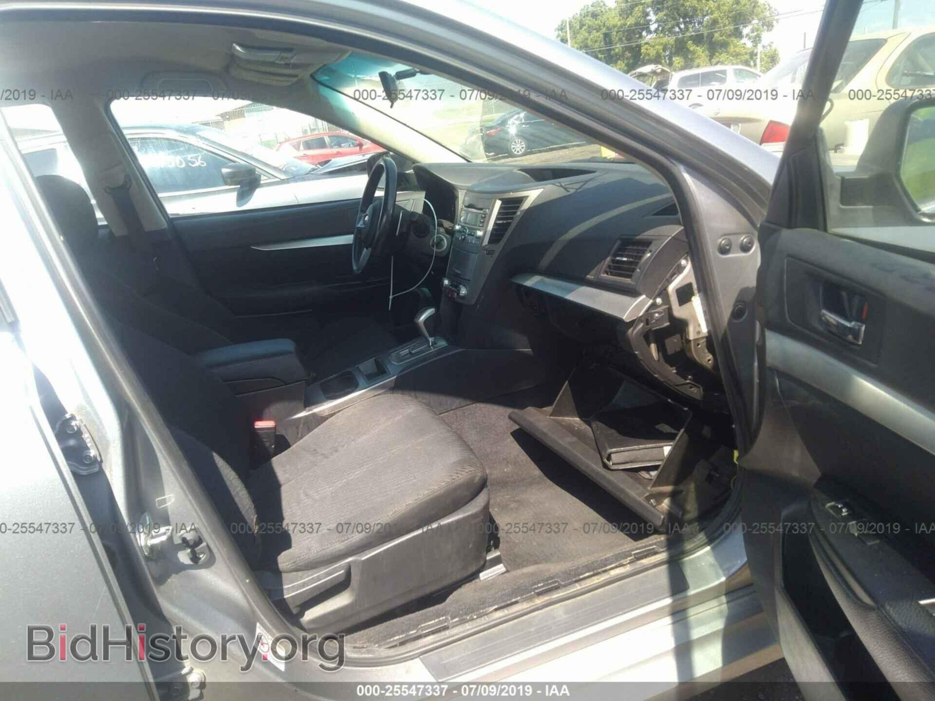 2011 SUBARU LEGACY - VIN: 4S3BMCB63B3225658 - Фото 5