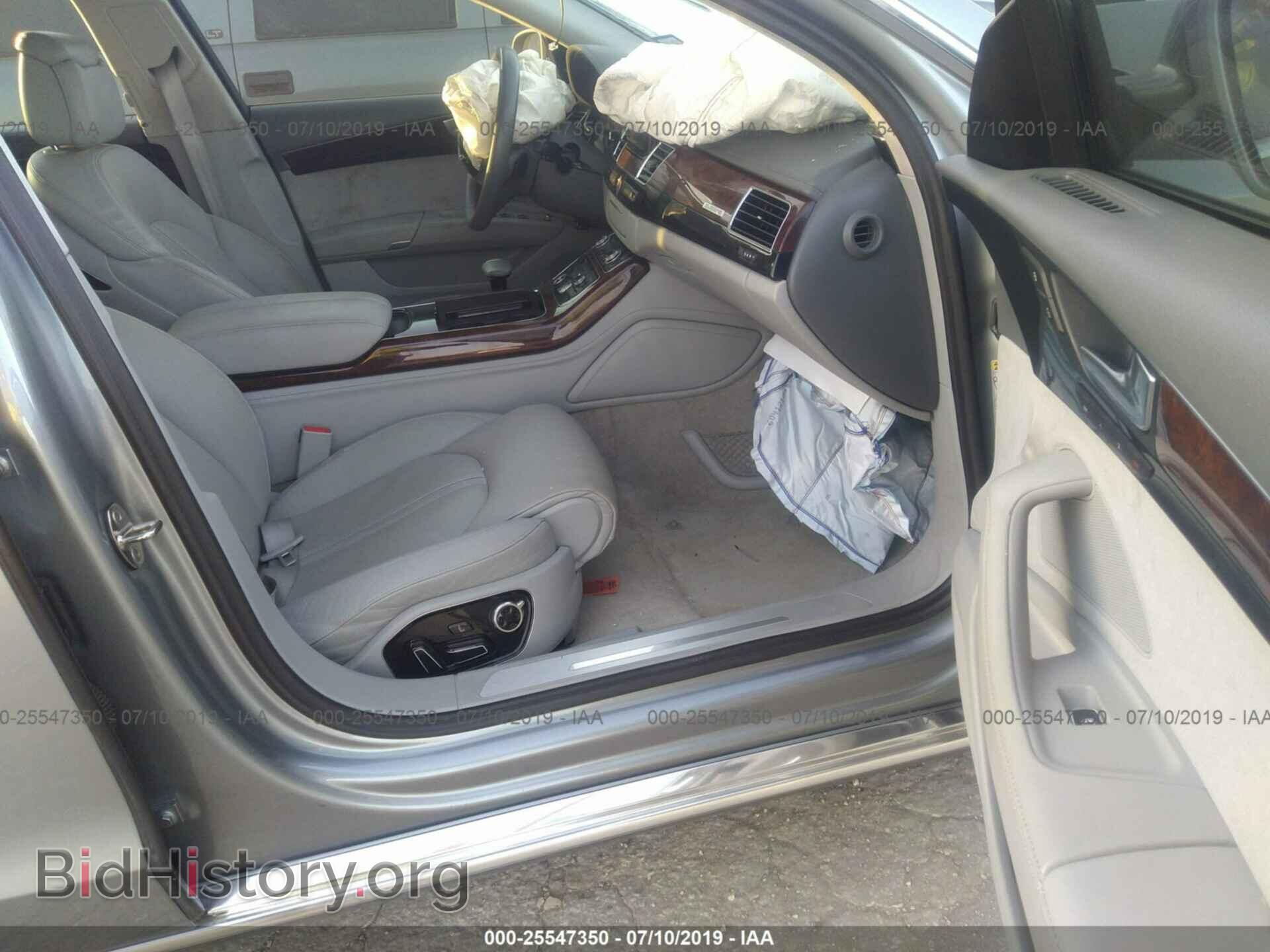 2011 AUDI A8 - VIN: WAURVAFD9BN025653 - Фото 5