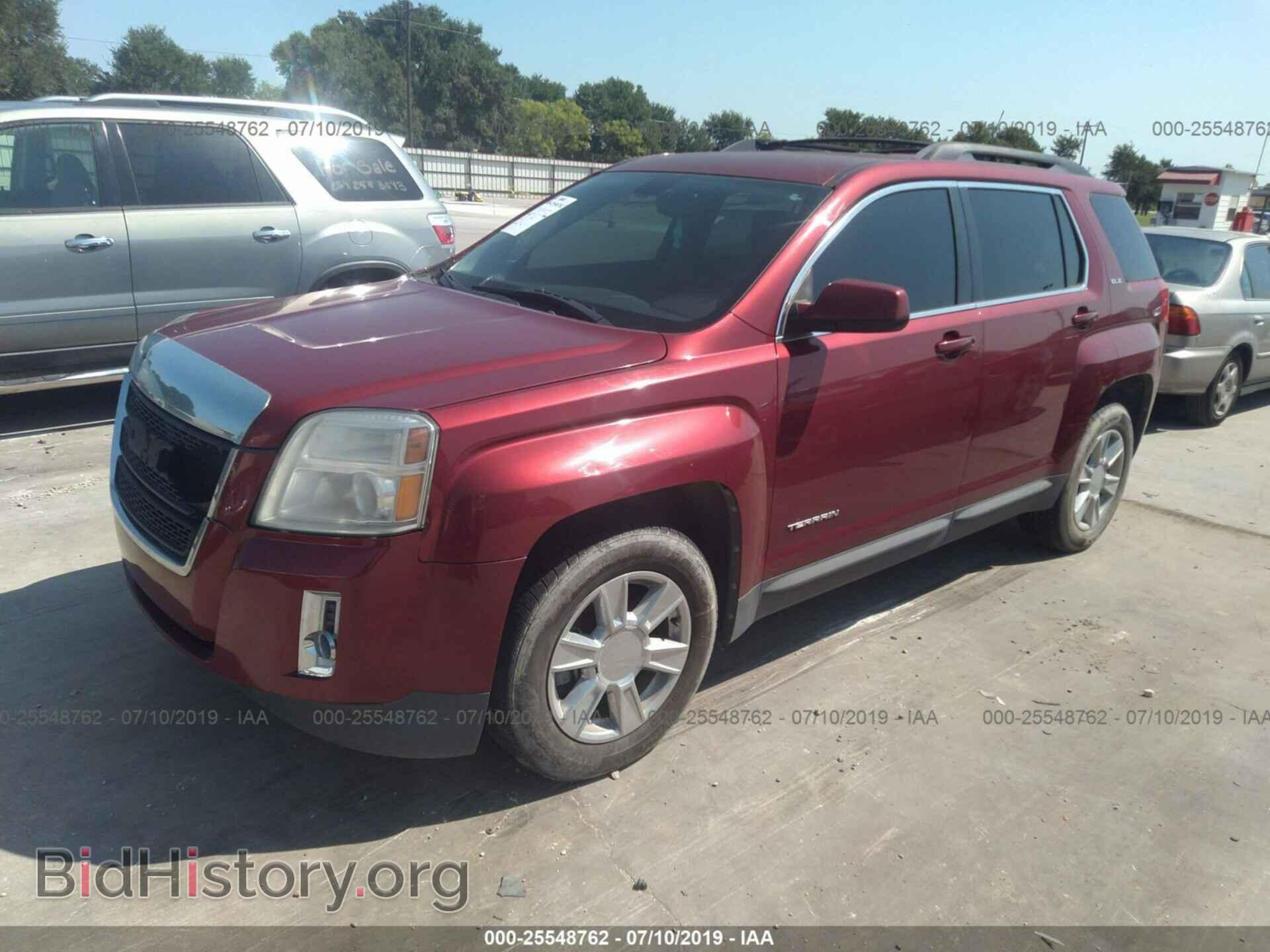 2011 GMC TERRAIN - VIN: 2CTALSEC9B6292014 - Photo 2