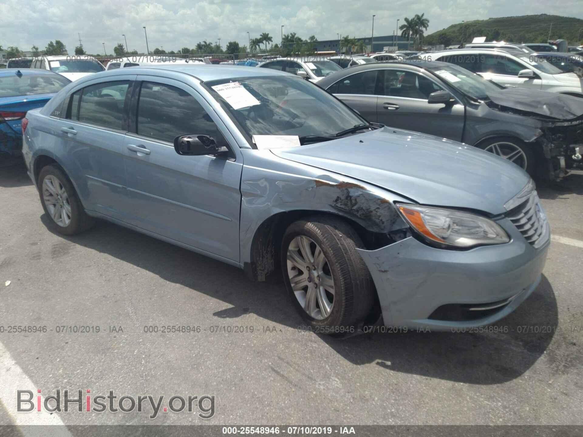 Фотография 1C3CCBBB4DN656228 - CHRYSLER 200 2013