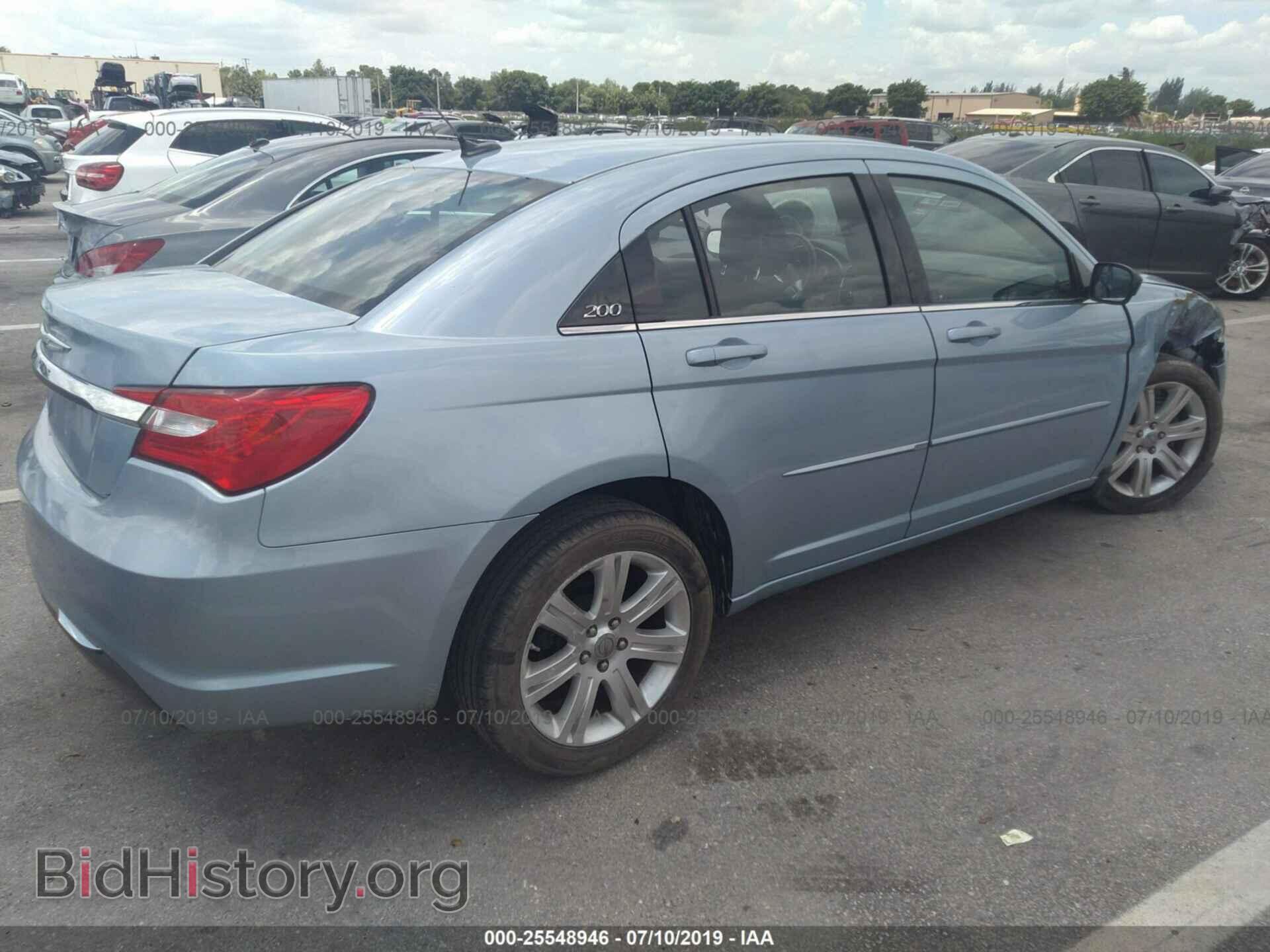 2013 CHRYSLER 200 - VIN: 1C3CCBBB4DN656228 - Фото 4