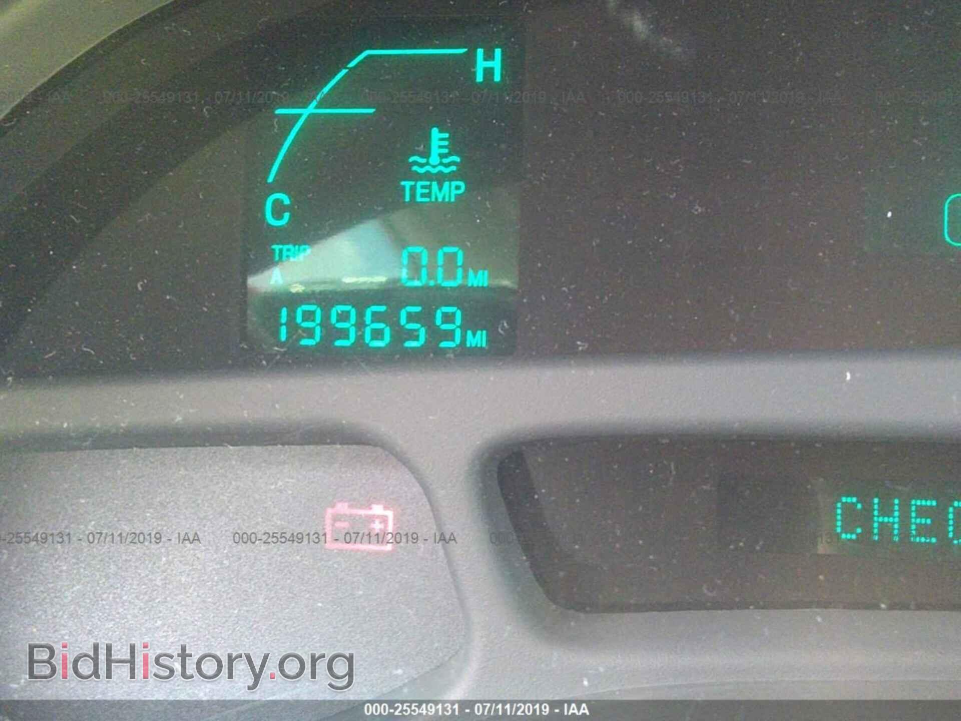 2001 CADILLAC DEVILLE - VIN: 1G6KD54Y91U266656 - Photo 7
