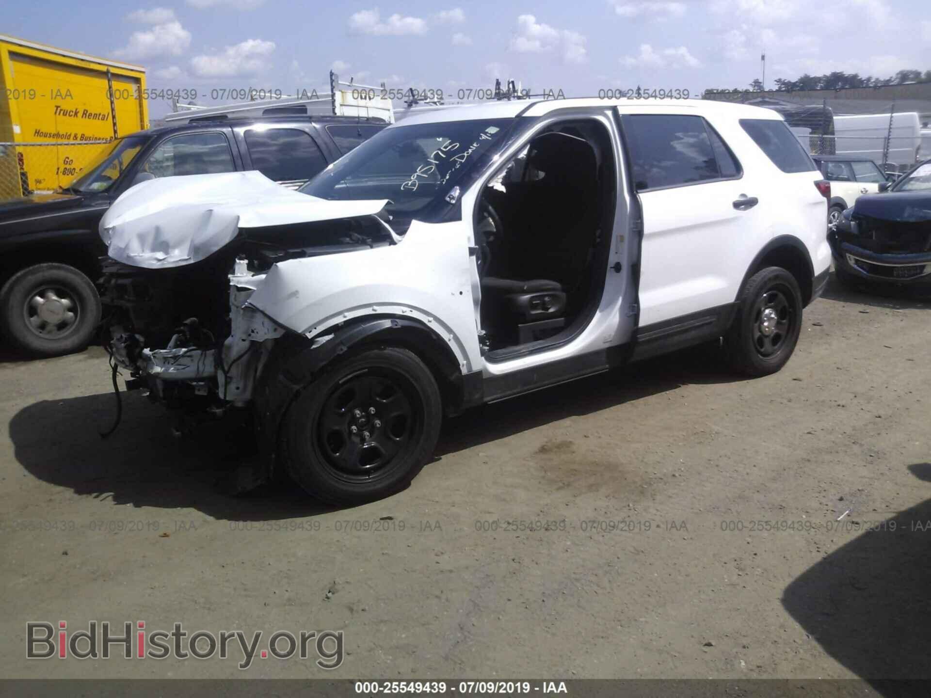 2018 FORD EXPLORER - VIN: 1FM5K8AR9JGB95175 - Фото 2
