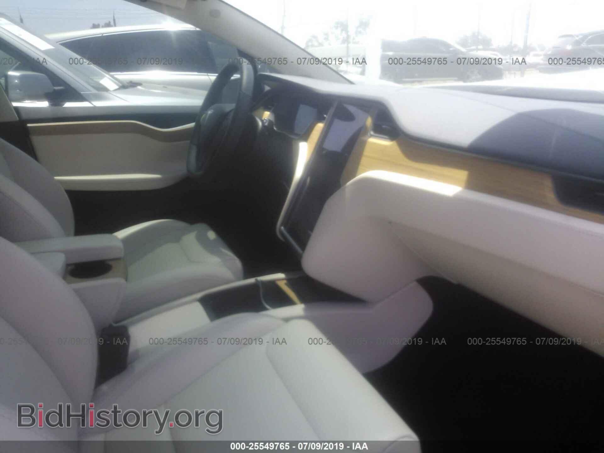 2018 TESLA MODEL X - VIN: 5YJXCBE43JF102778 - Фото 5