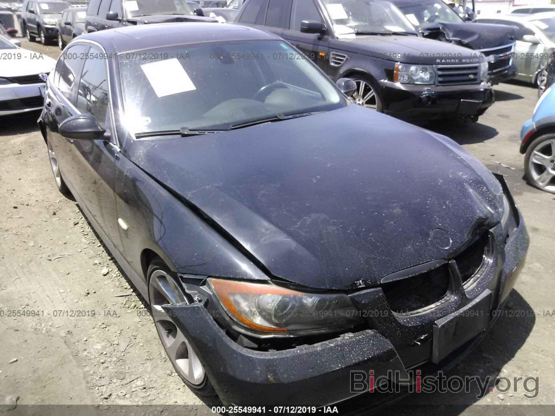 Photo WBAVB73517VF52359 - BMW 335 2007