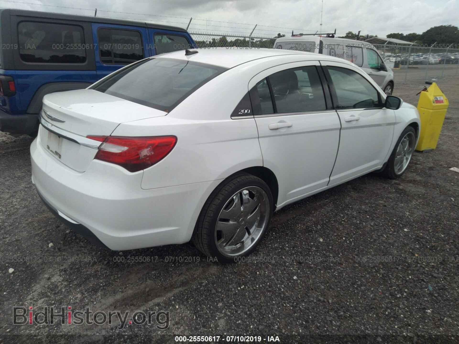 2012 CHRYSLER 200 - VIN: 1C3CCBAB5CN149385 - Фото 4