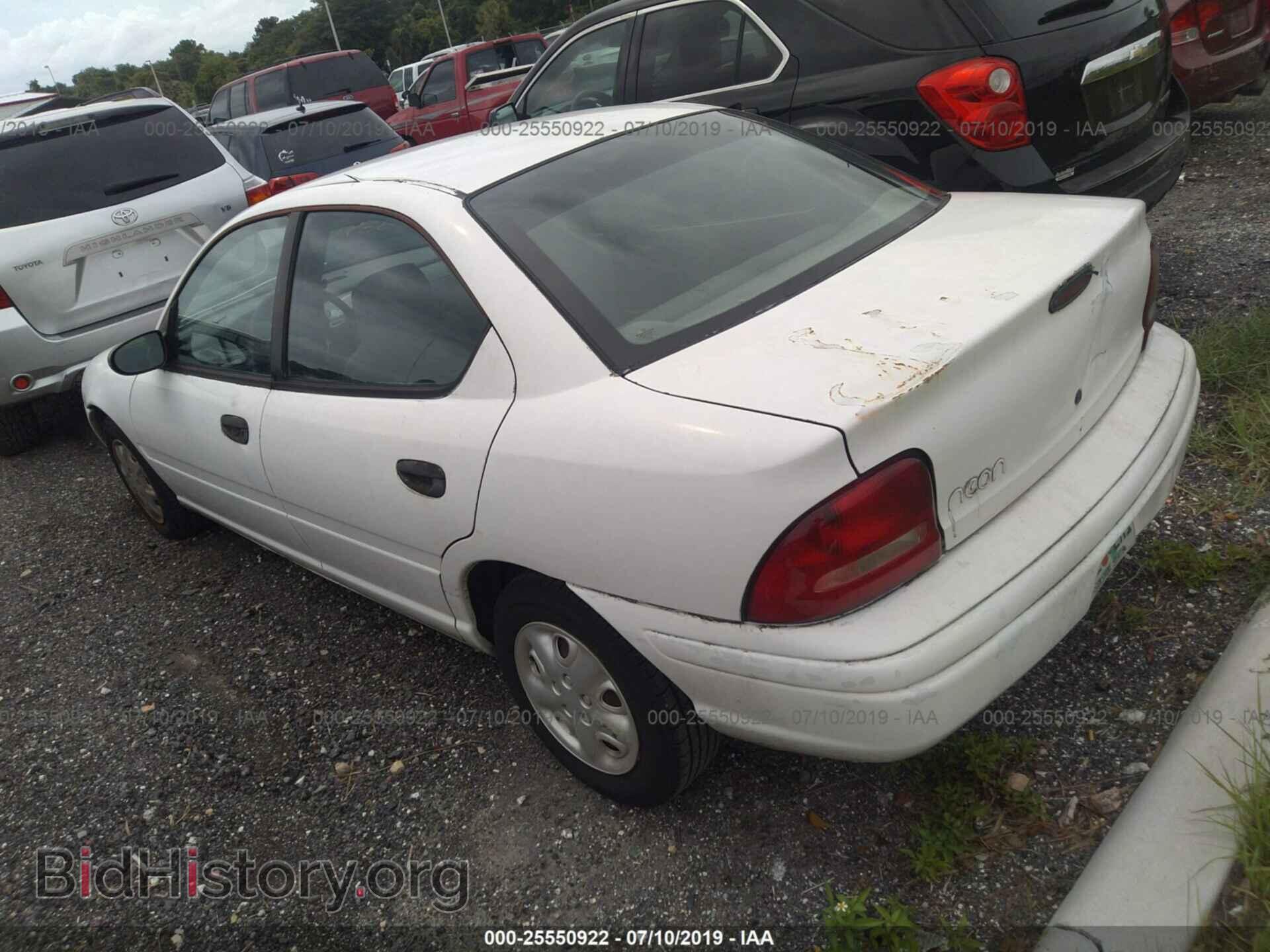 1996 DODGE NEON - VIN: 1B3ES27C2TD646103 - Фото 3