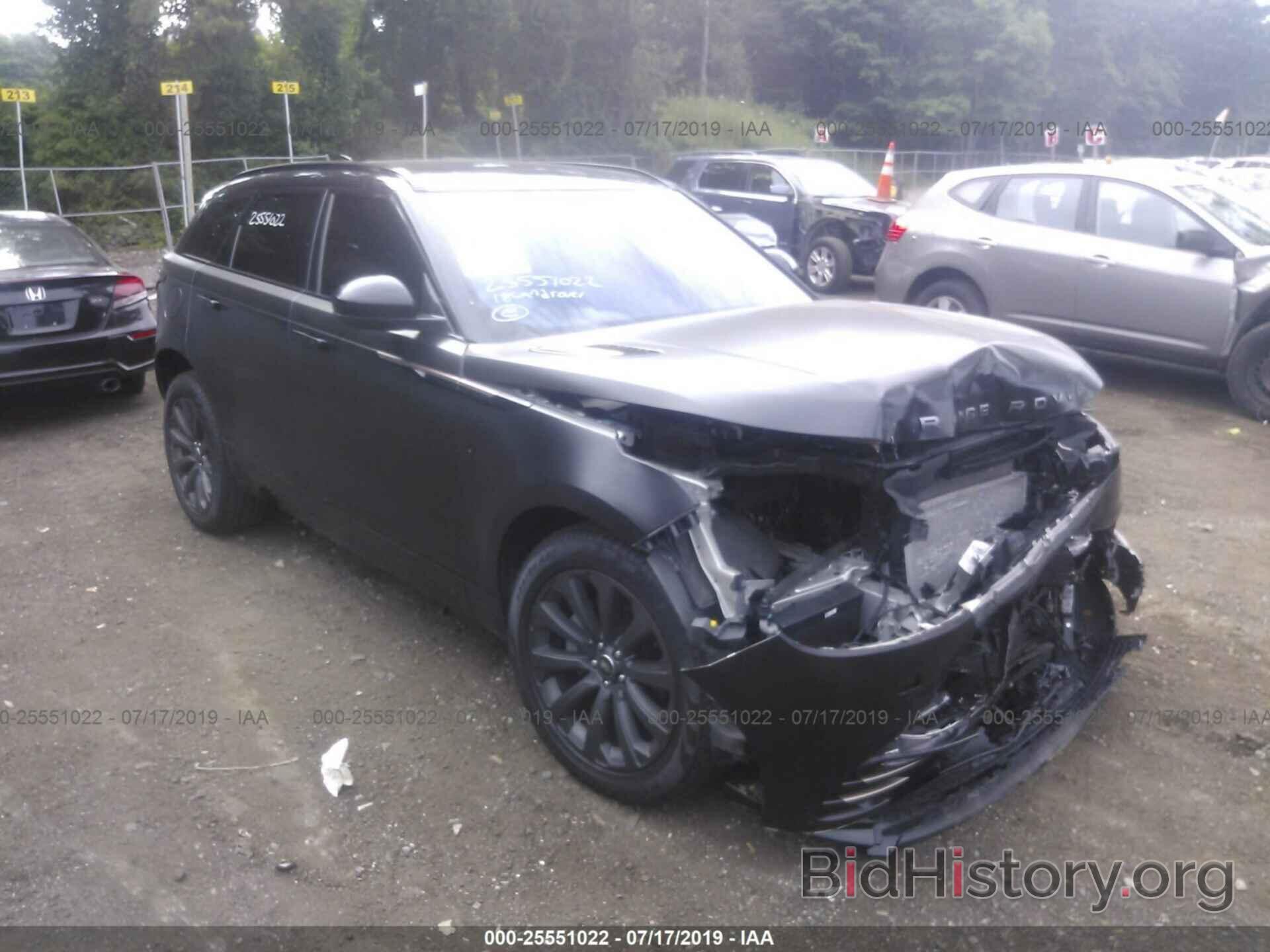 Photo SALYL2RX4JA761690 - LAND ROVER RANGE ROVER VELAR 2018