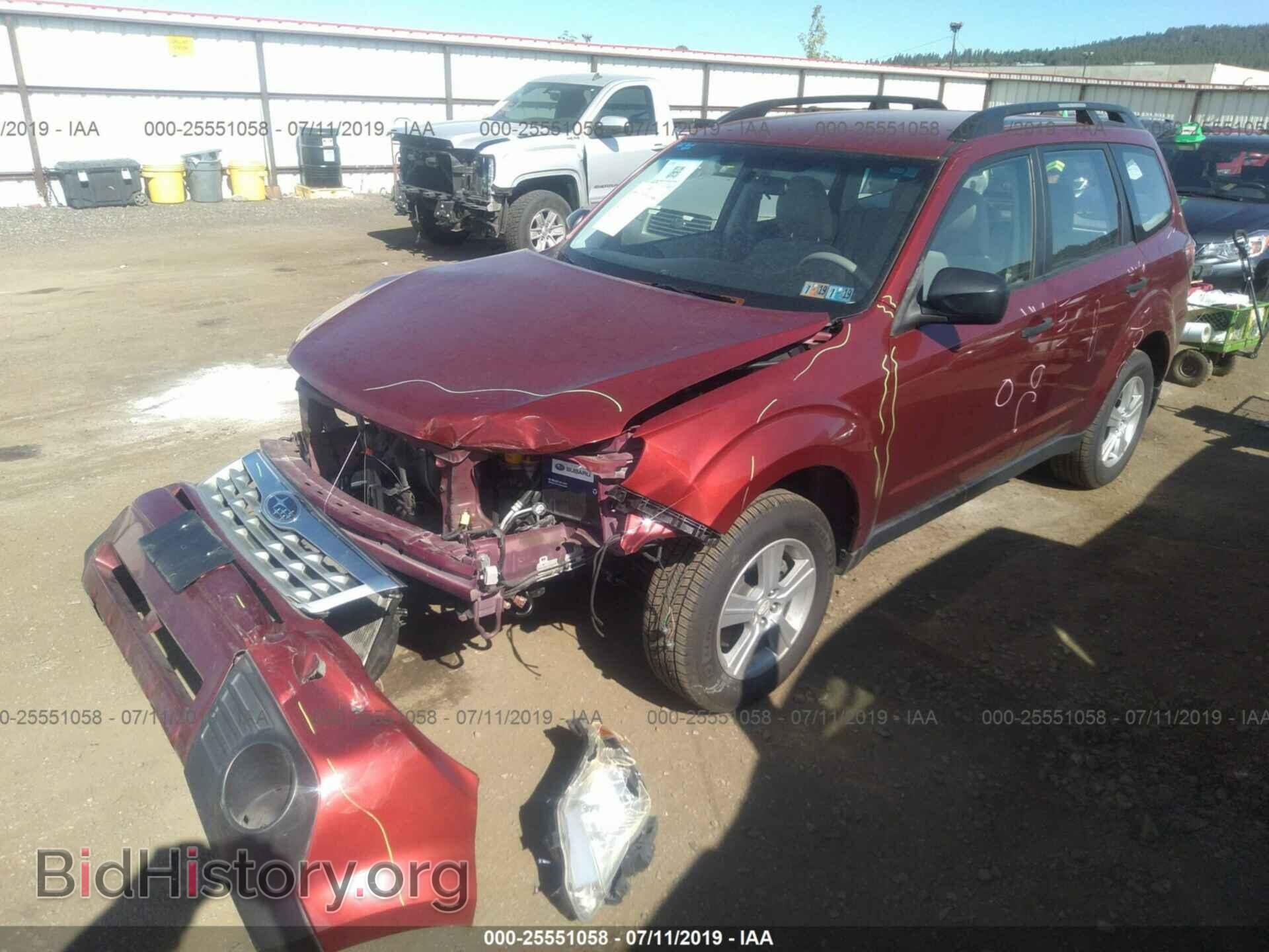2011 SUBARU FORESTER - VIN: JF2SHABC2BH727273 - Фото 2