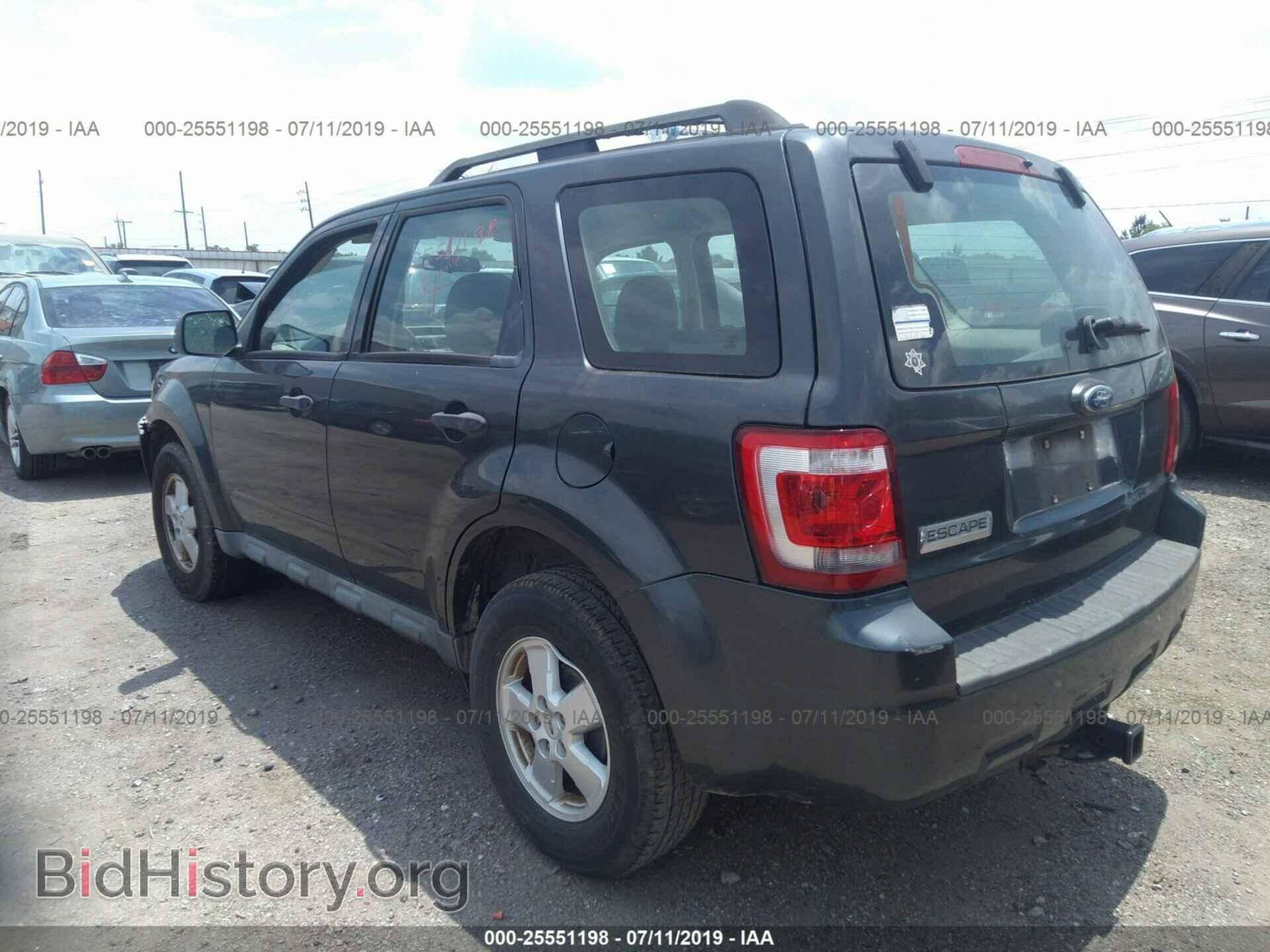 2009 FORD ESCAPE - VIN: 1FMCU02759KC68227 - Фото 3