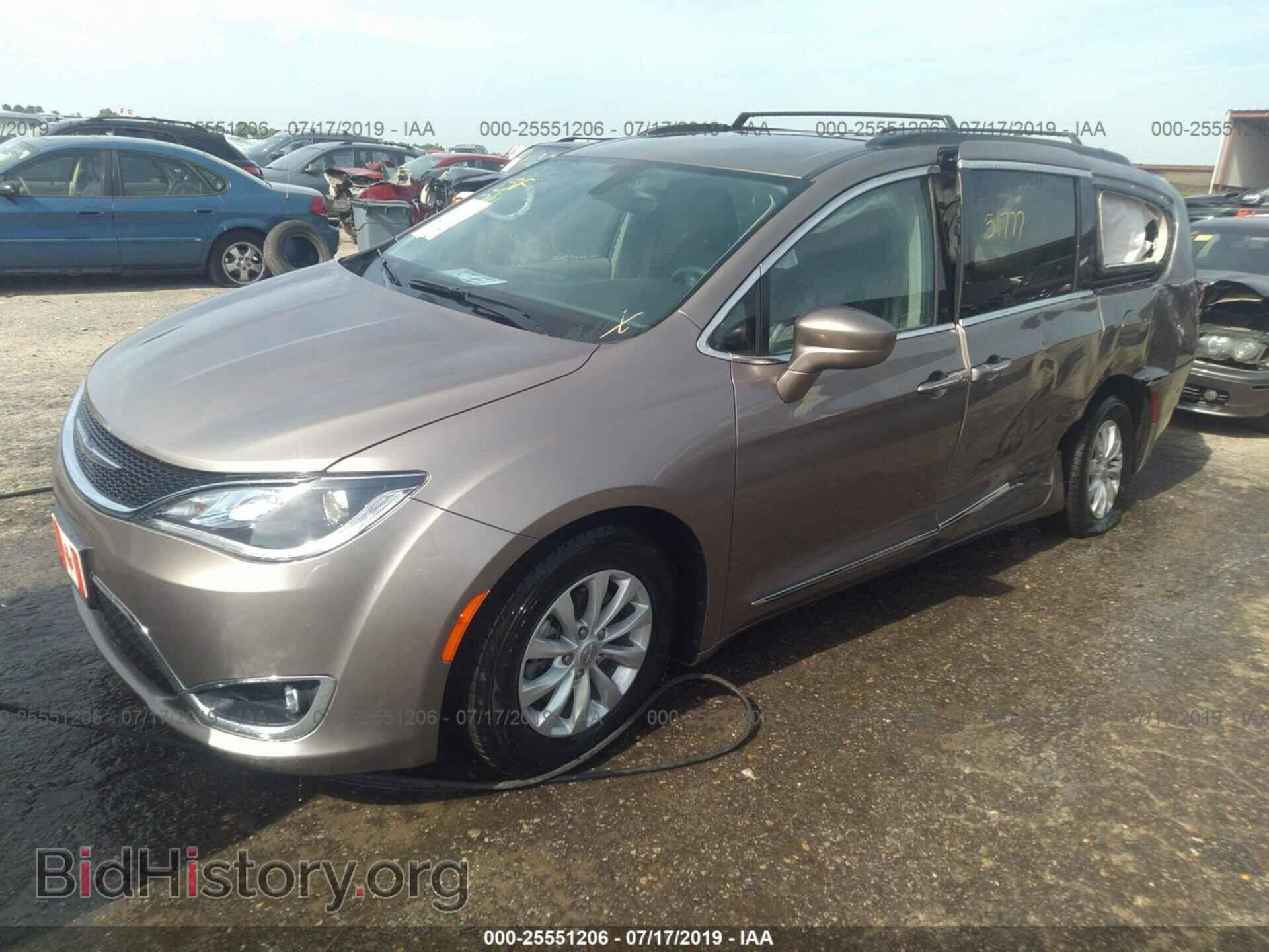 2017 CHRYSLER PACIFICA - VIN: 2C4RC1BG4HR540175 - Фото 2