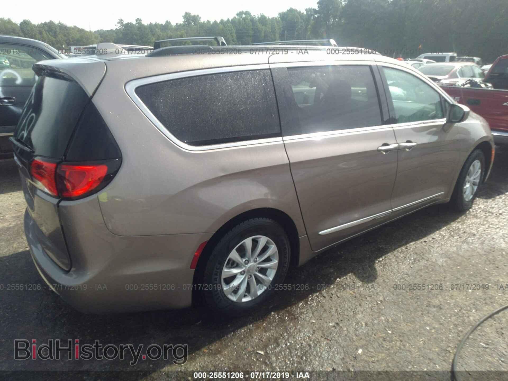 2017 CHRYSLER PACIFICA - VIN: 2C4RC1BG4HR540175 - Фото 4