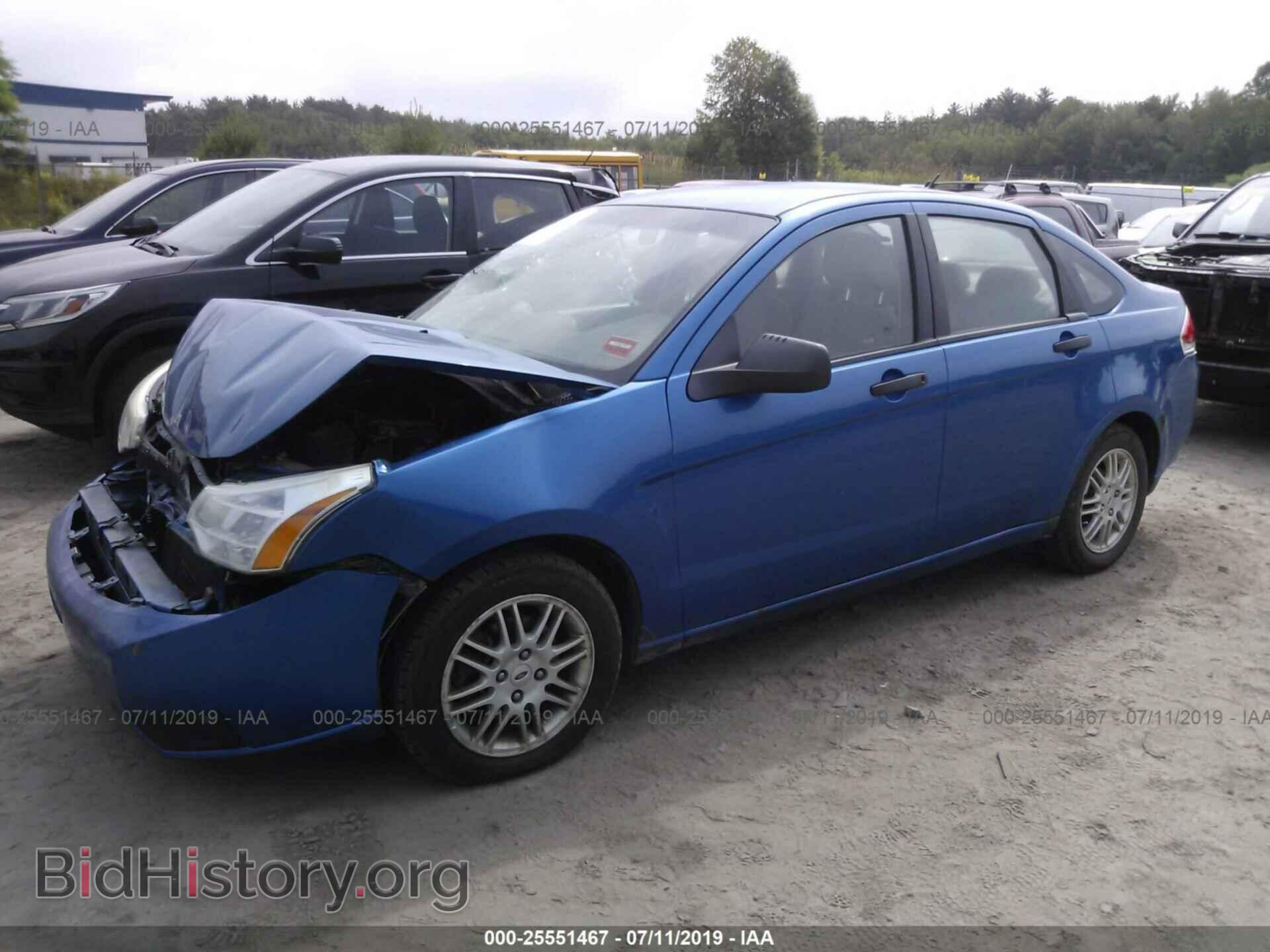 2011 FORD FOCUS - VIN: 1FAHP3FNXBW204524 - Фото 2