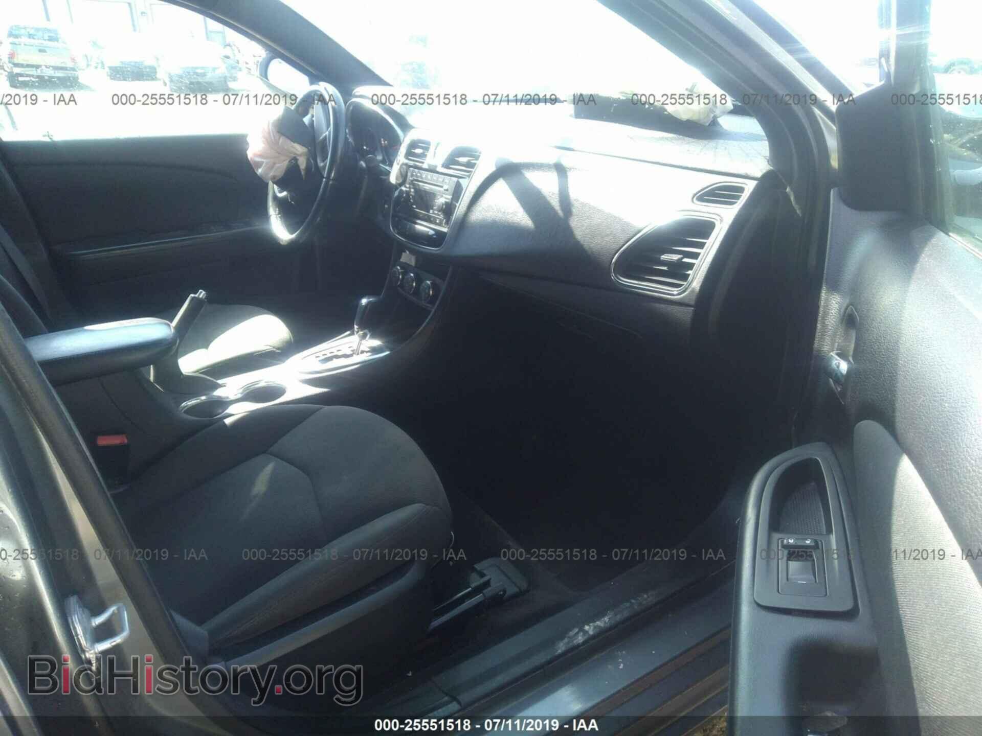 2011 CHRYSLER 200 - VIN: 1C3BC1FB0BN604186 - Photo 5