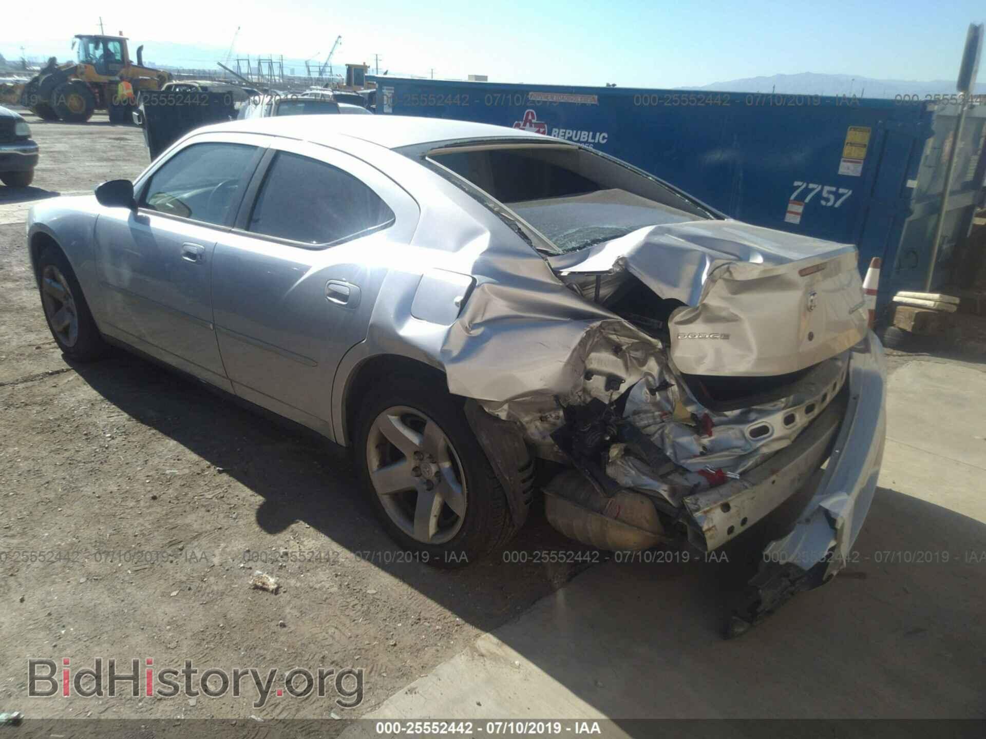 2010 DODGE CHARGER - VIN: 2B3AA4CT6AH188729 - Фото 3