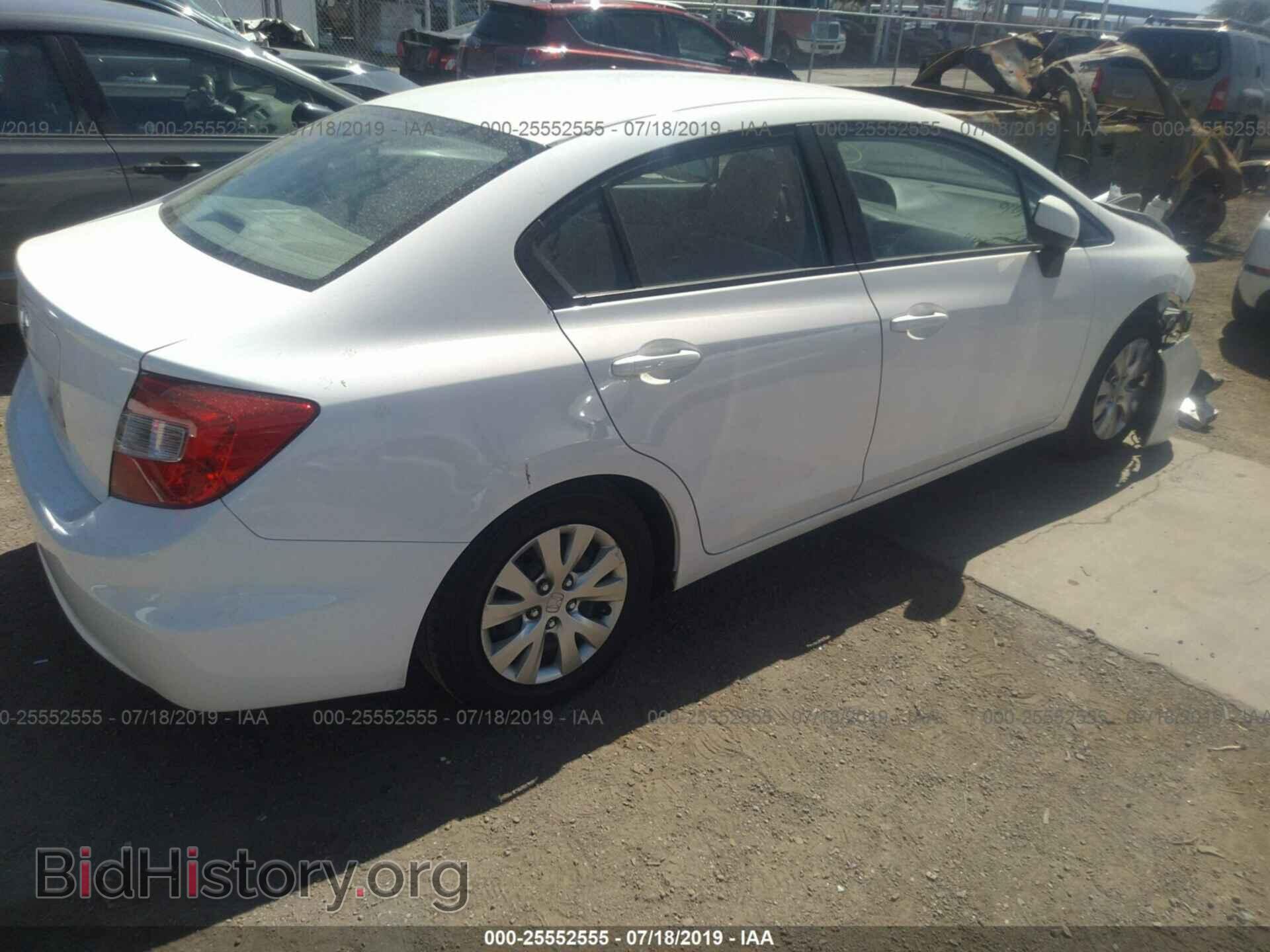 2012 HONDA CIVIC - VIN: 2HGFB2F52CH562955 - Фото 4