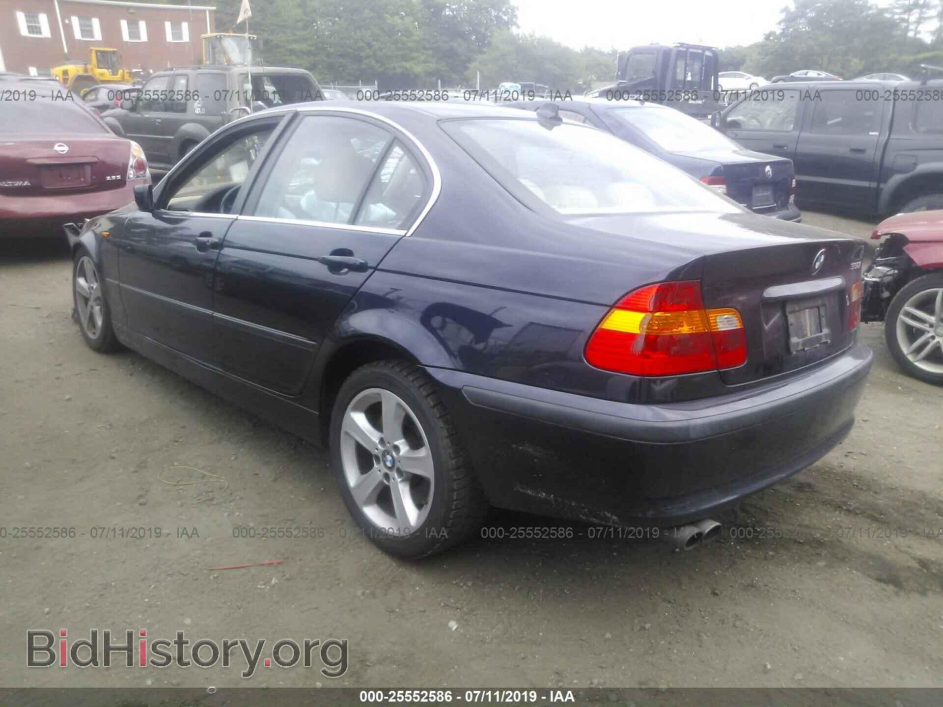 2005 BMW 330 - VIN: WBAEV53475KM40552 - Фото 3