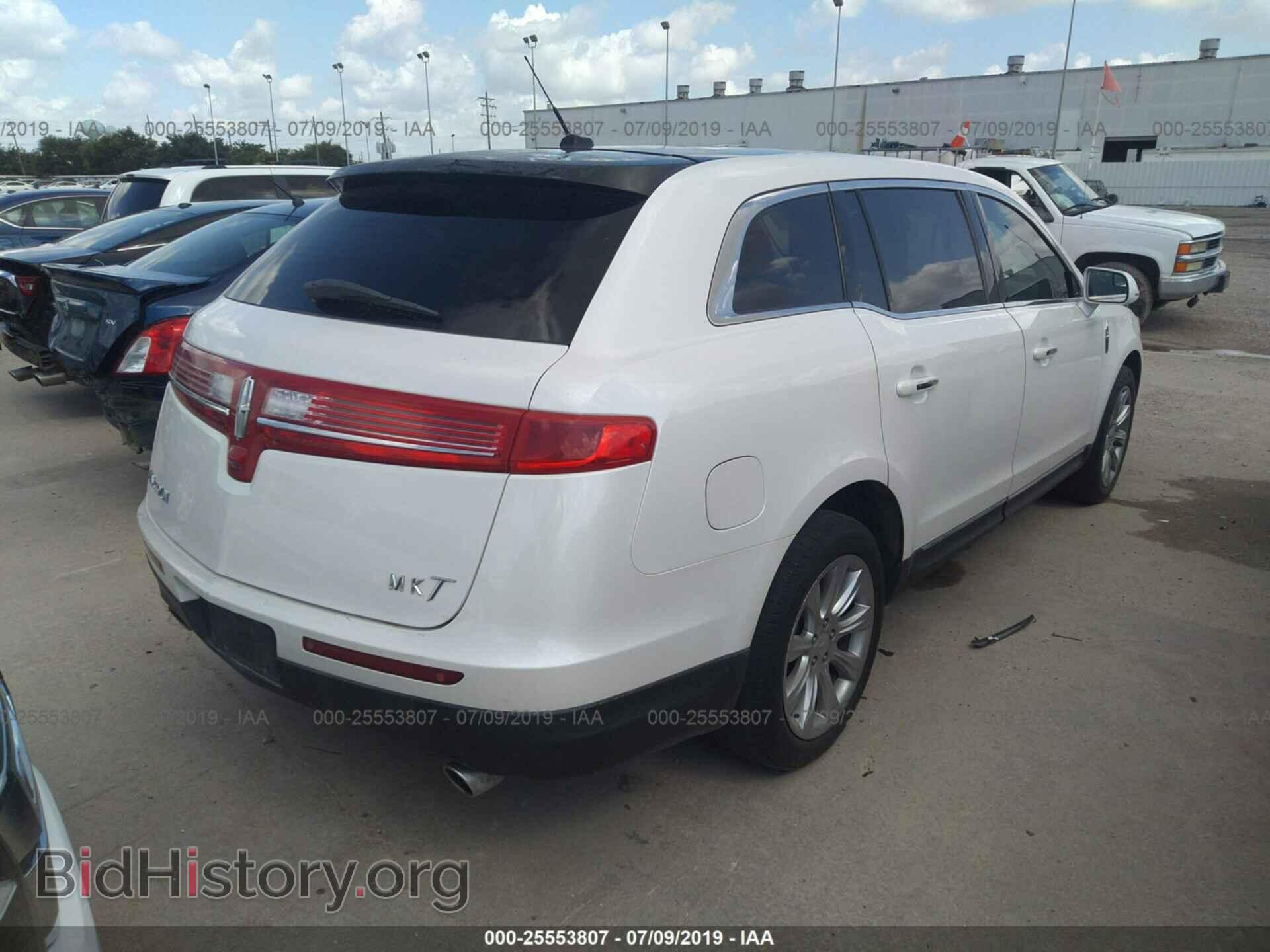 2013 LINCOLN MKT - VIN: 2LMHJ5FK7DBL55421 - Фото 4