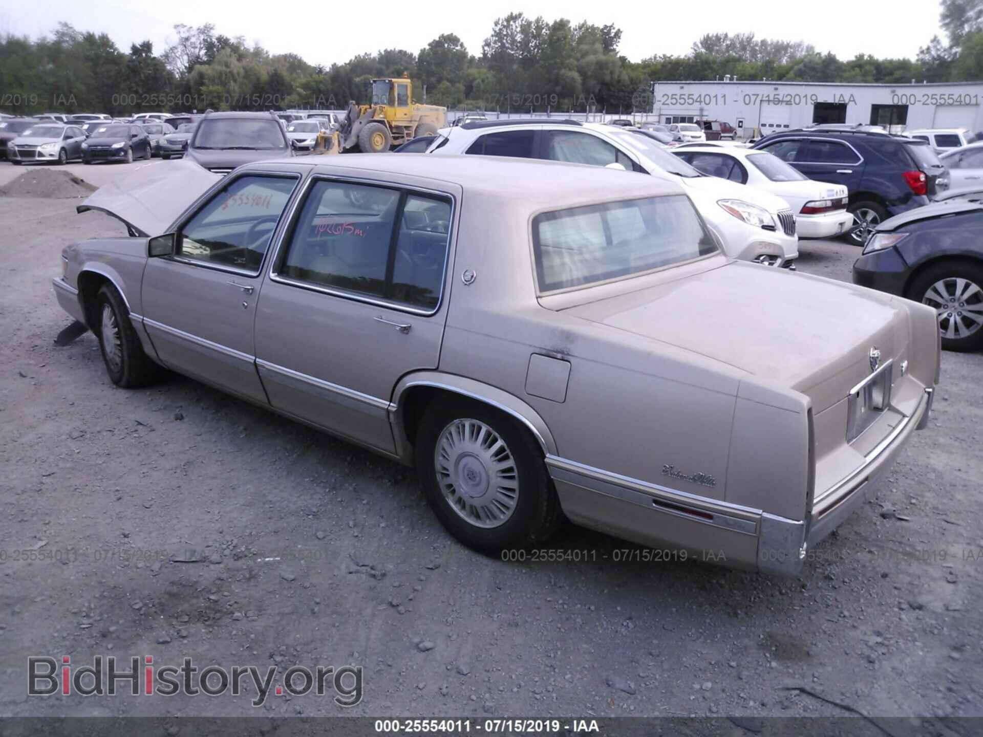 1993 CADILLAC DEVILLE - VIN: 1G6CD53B3P4205524 - Фото 3