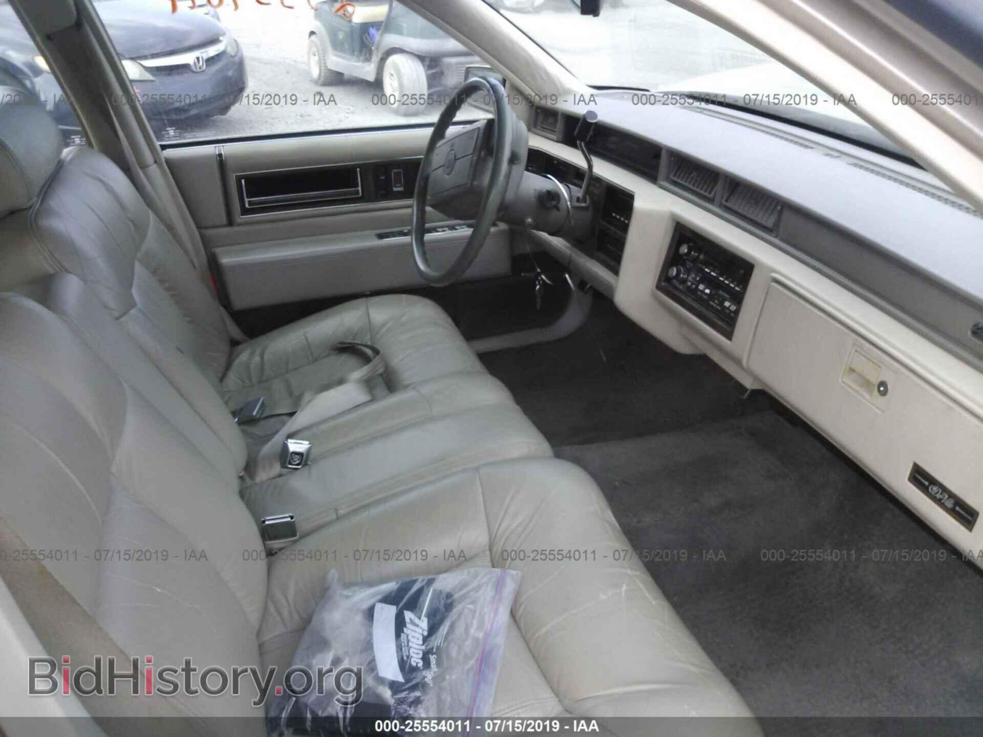 1993 CADILLAC DEVILLE - VIN: 1G6CD53B3P4205524 - Фото 5