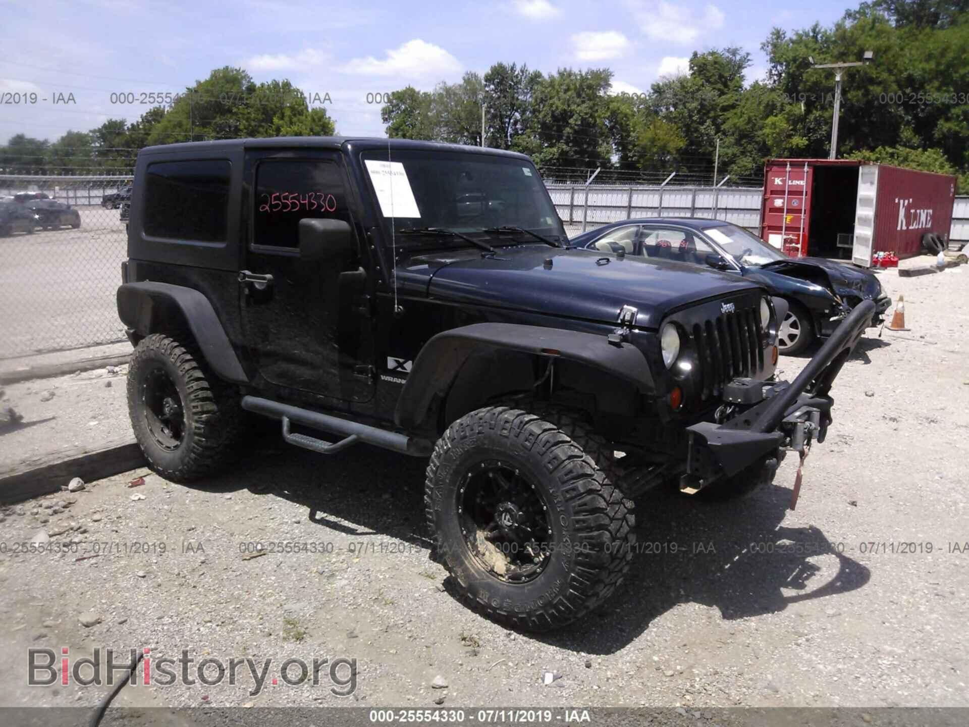 Photo 1J4FA24197L109775 - JEEP WRANGLER 2007