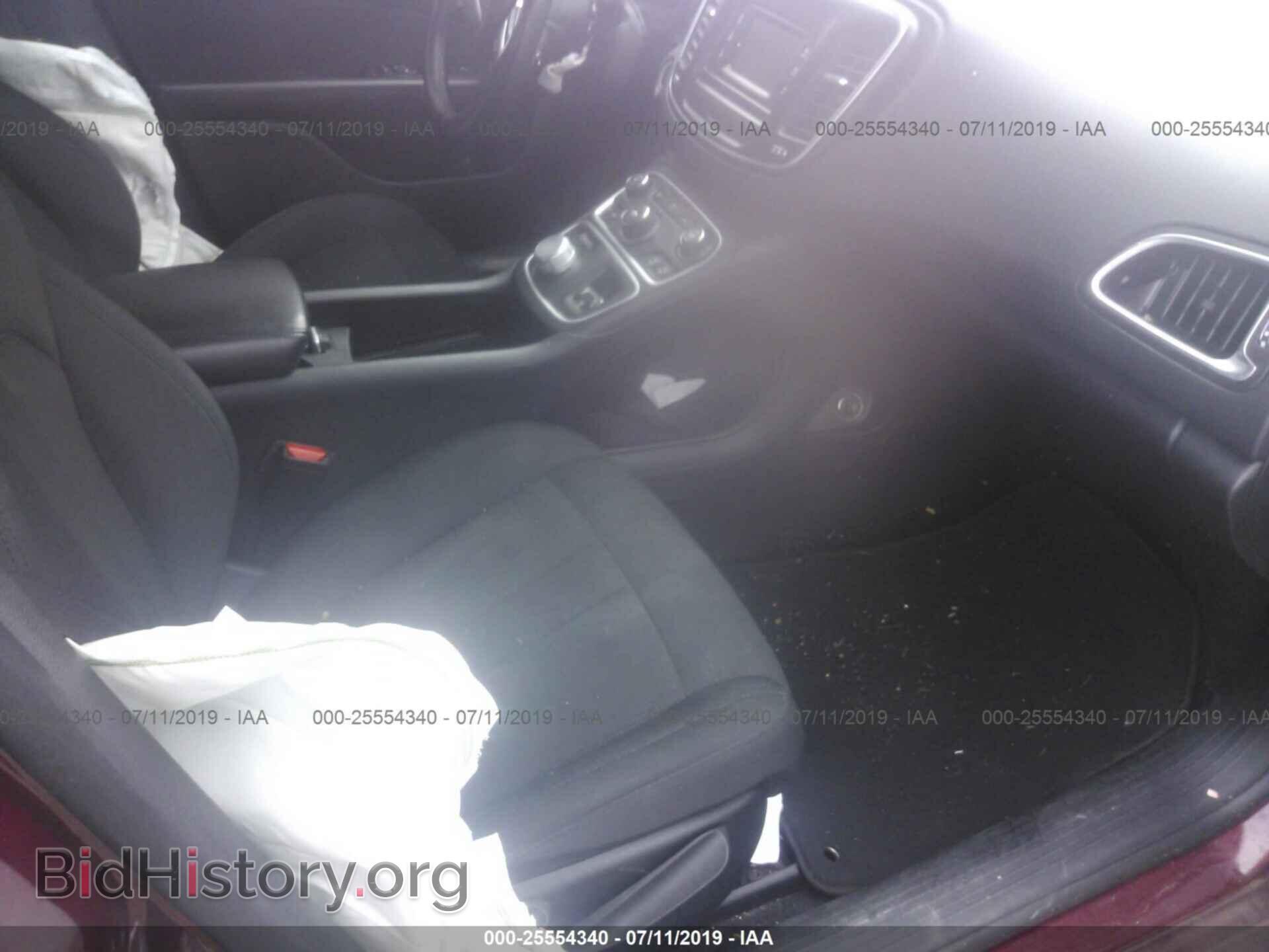 2016 CHRYSLER 200 - VIN: 1C3CCCFB9GN183320 - Photo 5