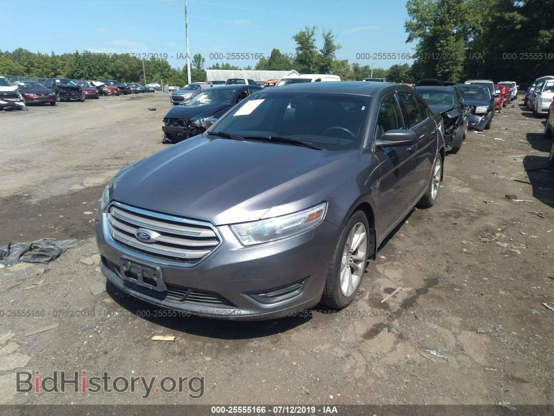 2013 FORD TAURUS - VIN: 1FAHP2E86DG220402 - Photo 2