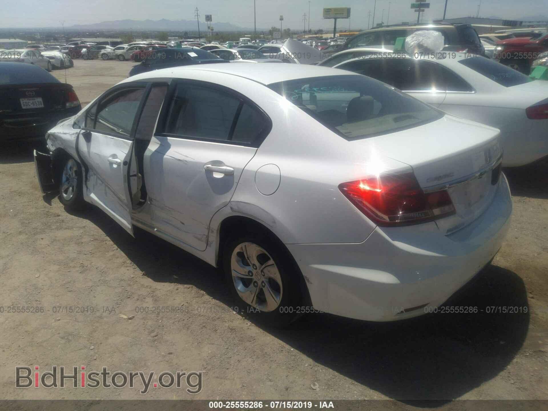 2013 HONDA CIVIC - VIN: 19XFB2F53DE040556 - Фото 3