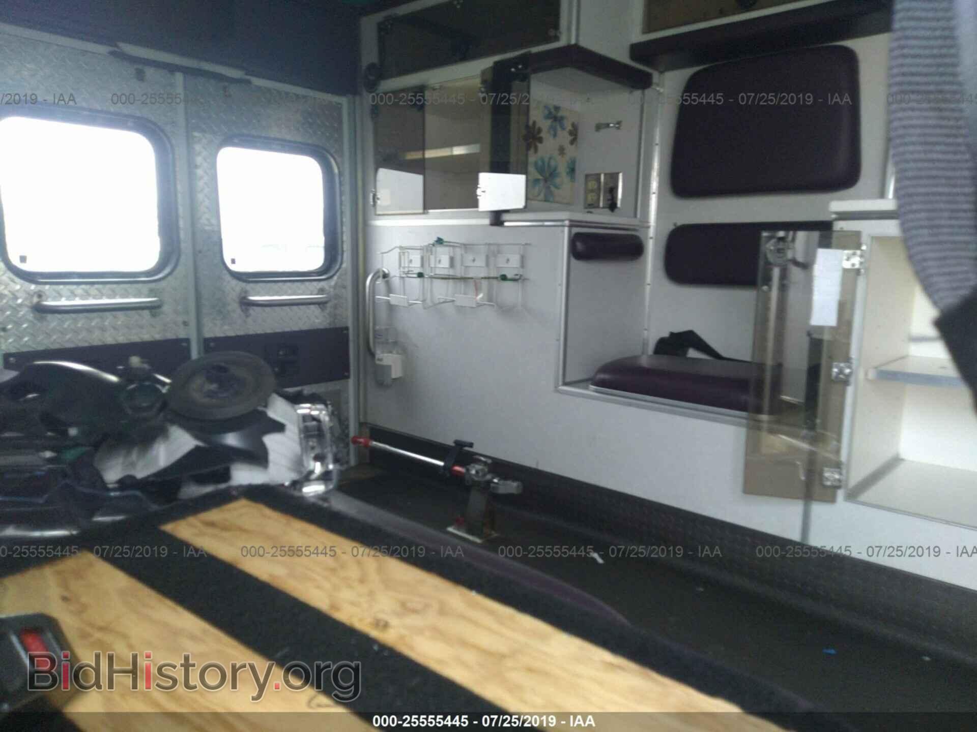 2015 FORD ECONOLINE - VIN: 1FDWE3FS7FDA26792 - Фото 8