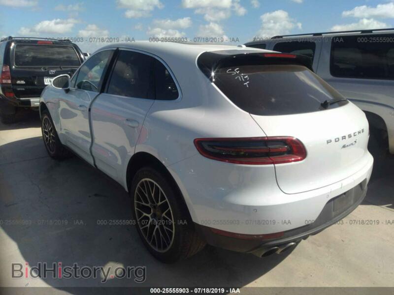 2016 Porsche MACAN (VIN WP1AB2A53GLB52933) — photo 3 of 10