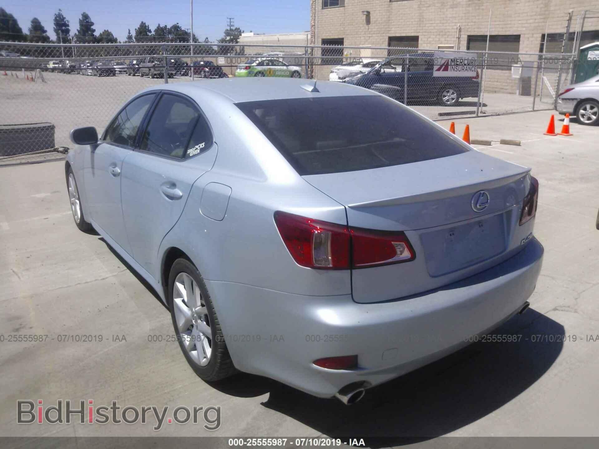 2011 LEXUS IS - VIN: JTHBF5C20B5139504 - Фото 3