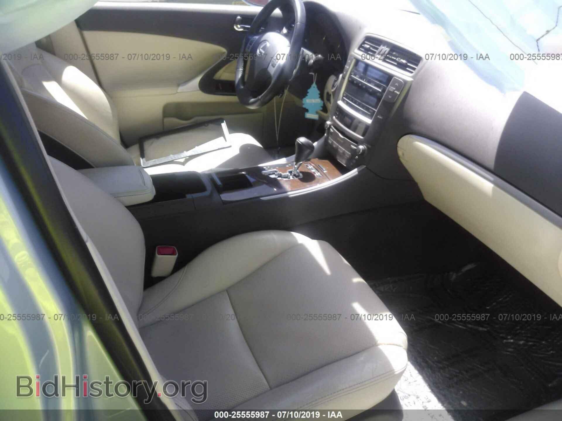 2011 LEXUS IS - VIN: JTHBF5C20B5139504 - Фото 5