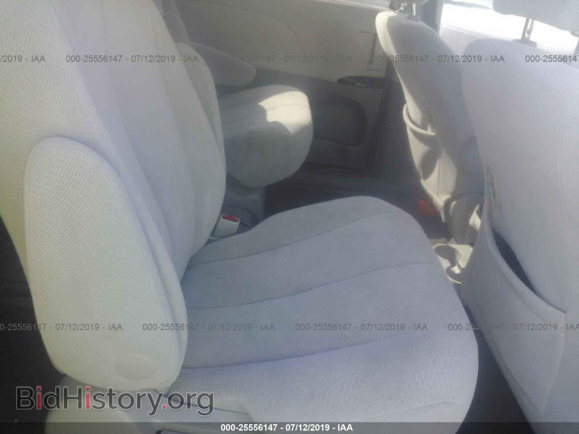 2014 TOYOTA SIENNA - VIN: 5TDKK3DCXES488855 - Фото 8