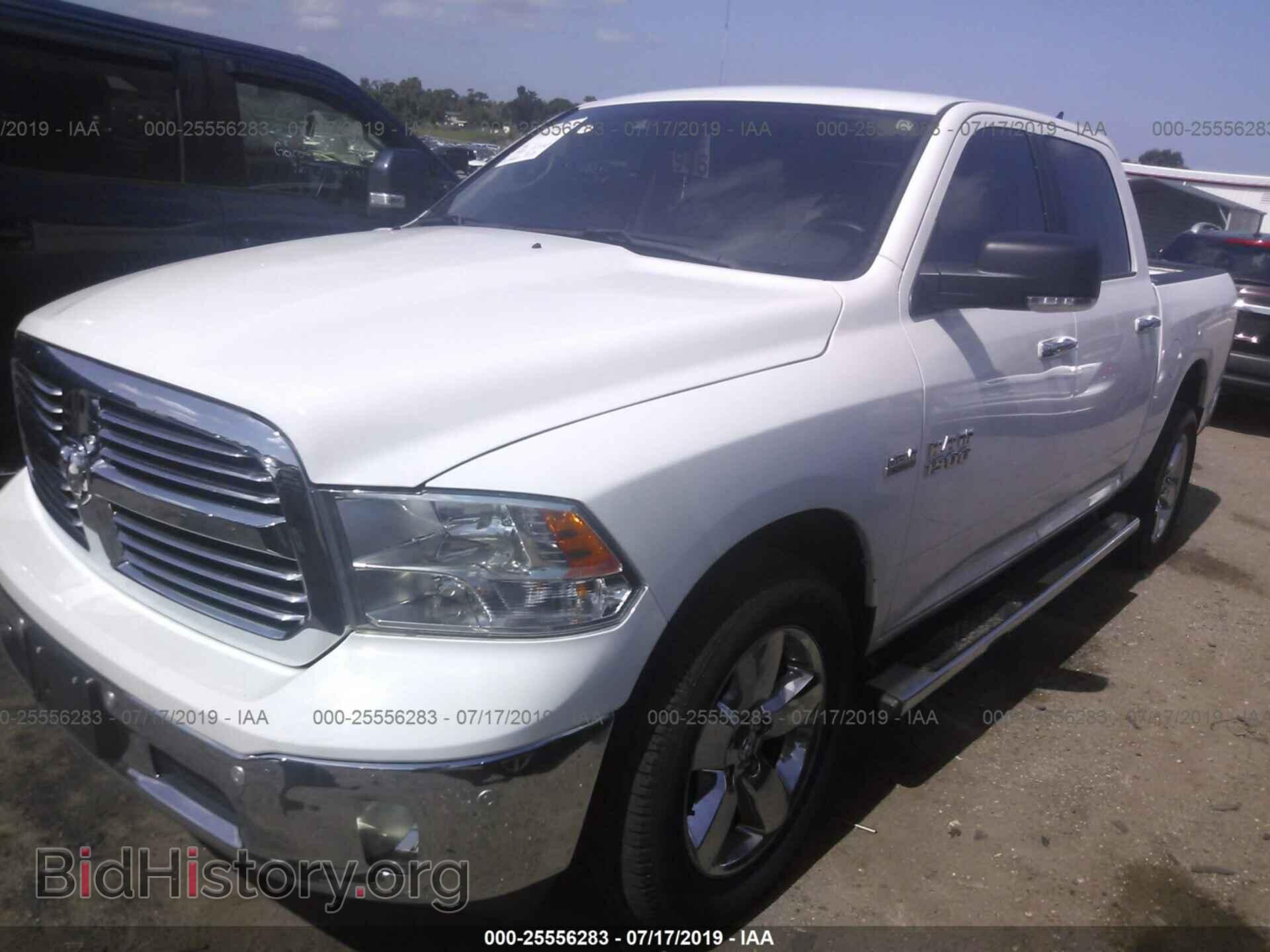 2017 RAM 1500 - VIN: 1C6RR7LT0HS780973 - Photo 2