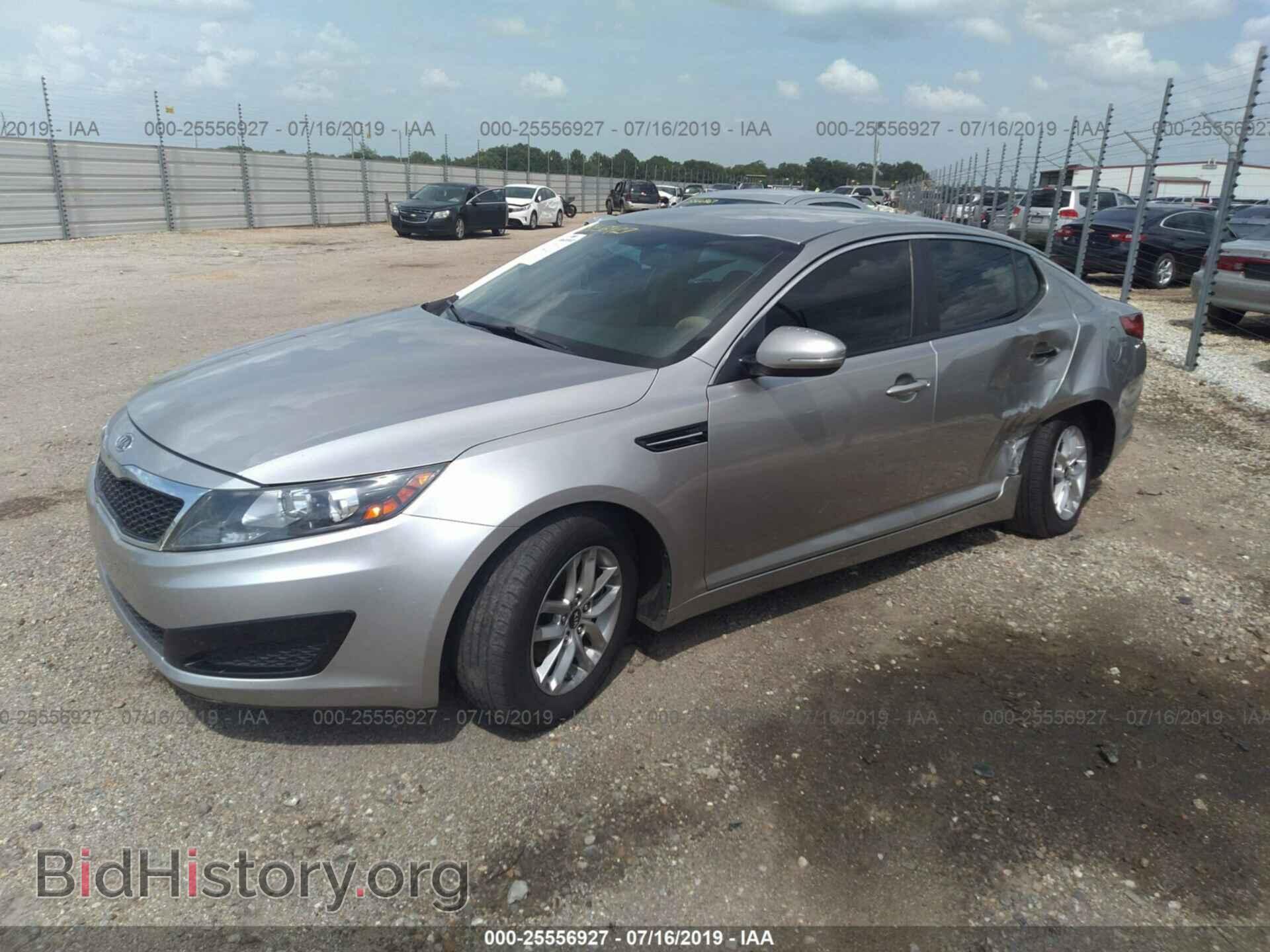 2011 KIA OPTIMA - VIN: KNAGM4A75B5077925 - Photo 2