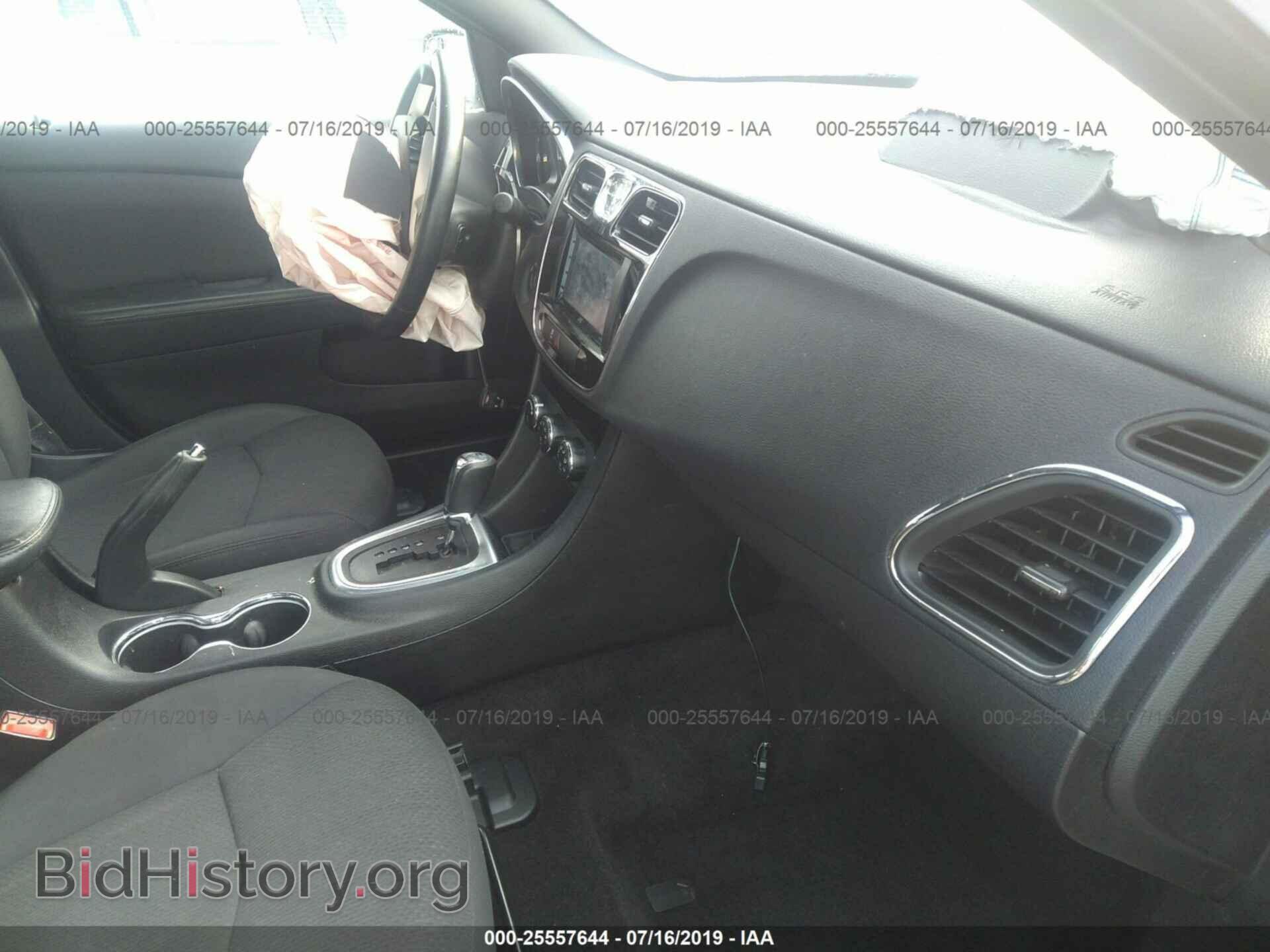 2012 CHRYSLER 200 - VIN: 1C3CCBBB1CN289268 - Фото 5