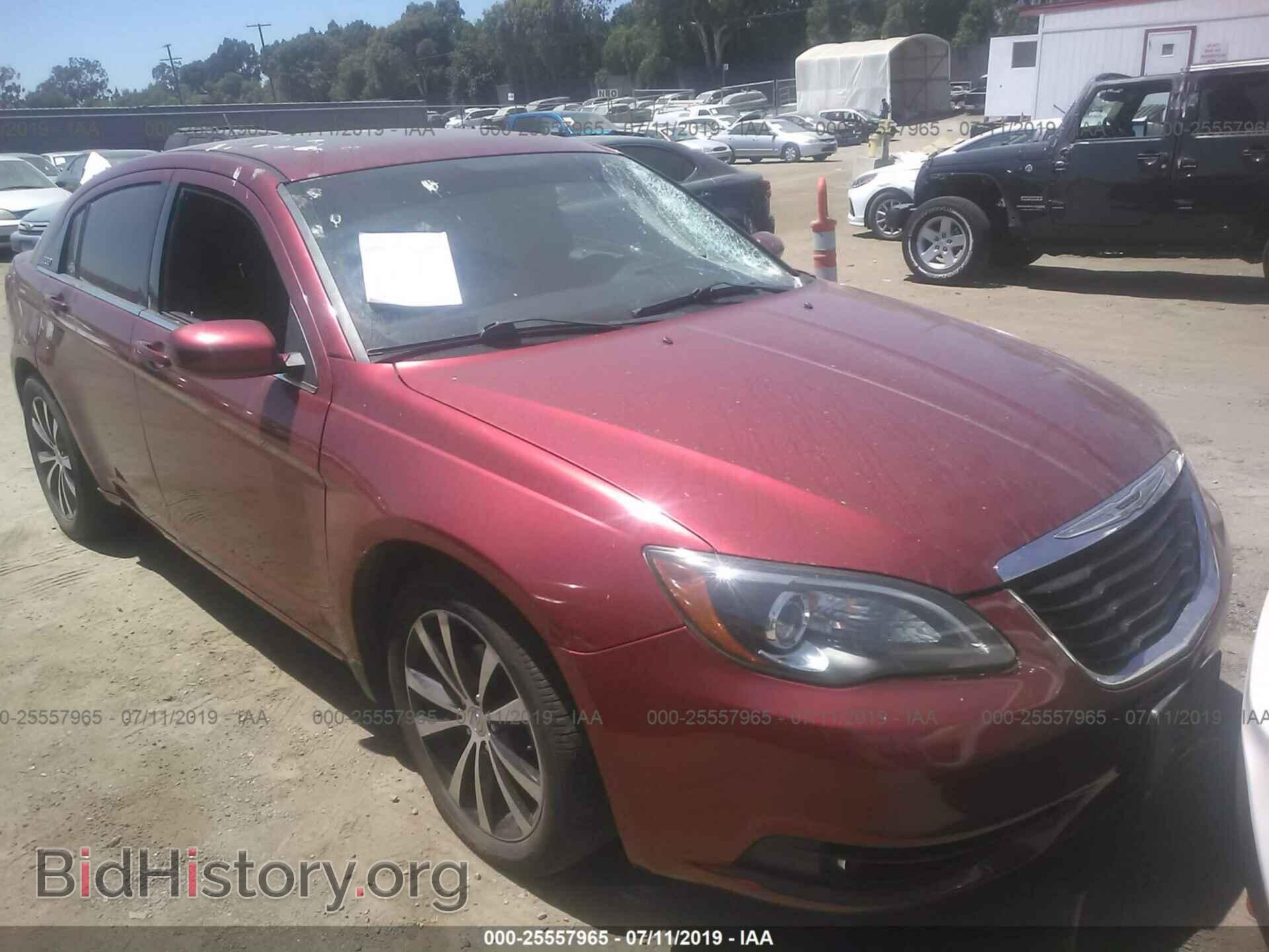 Фотография 1C3CCBHG5CN221705 - CHRYSLER 200 2012