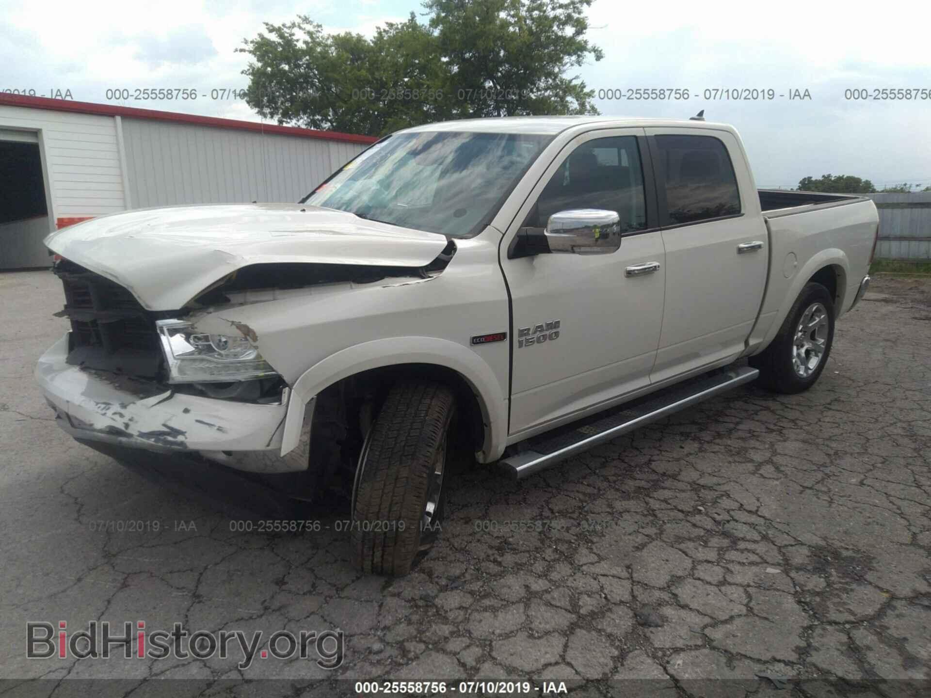 2017 RAM 1500 - VIN: 1C6RR7NM9HS516947 - Photo 2