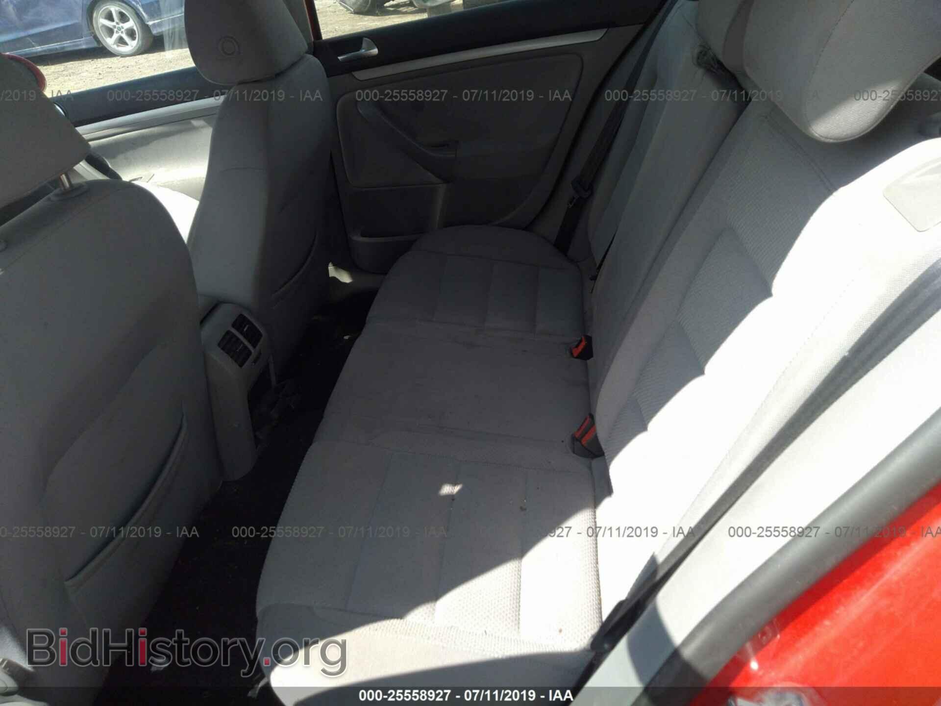 2008 VOLKSWAGEN RABBIT - VIN: WVWDA71K08W169385 - Фото 8