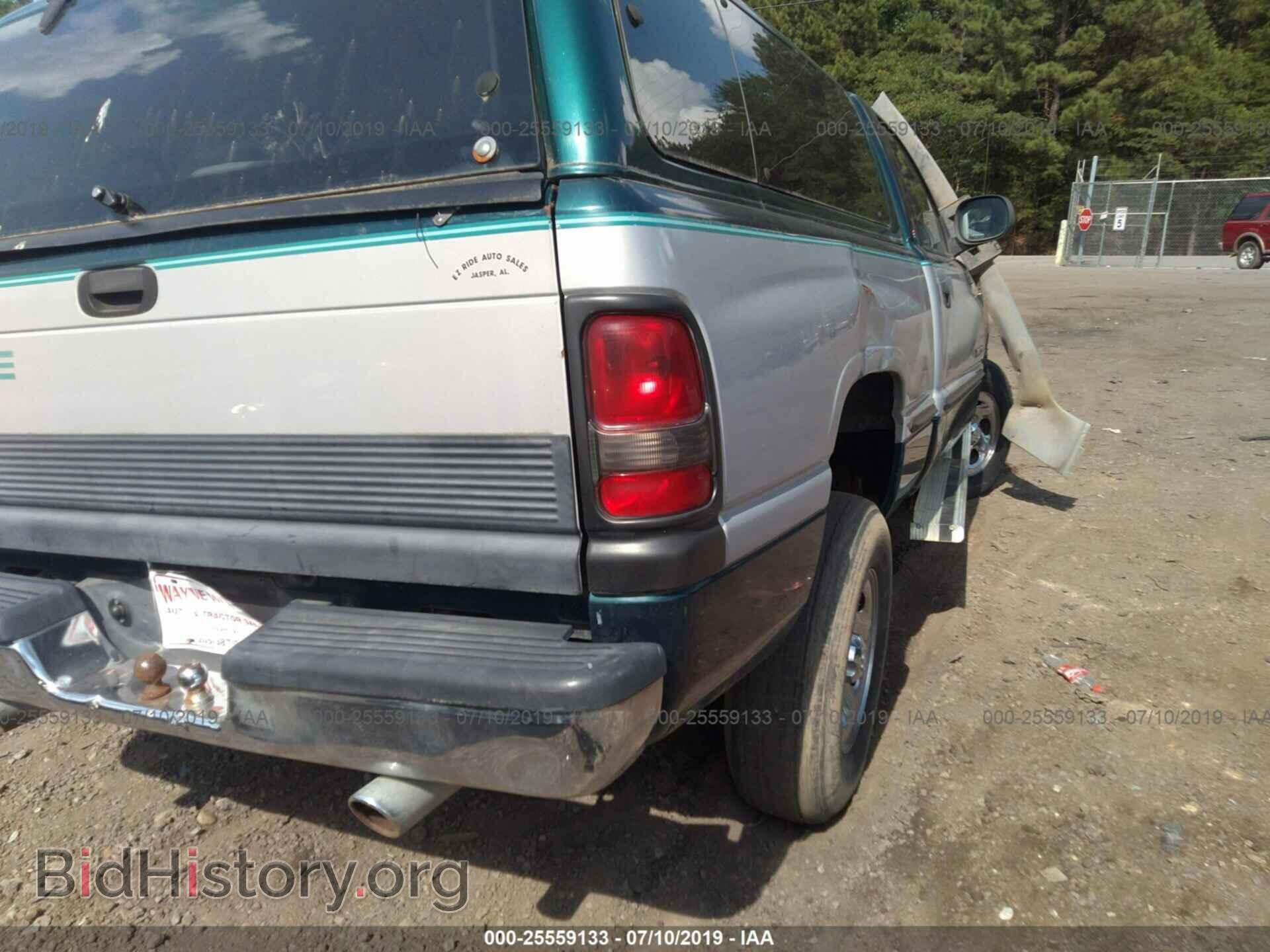 1998 DODGE RAM 1500 - VIN: 1B7HC16Y2WS513700 - Photo 4