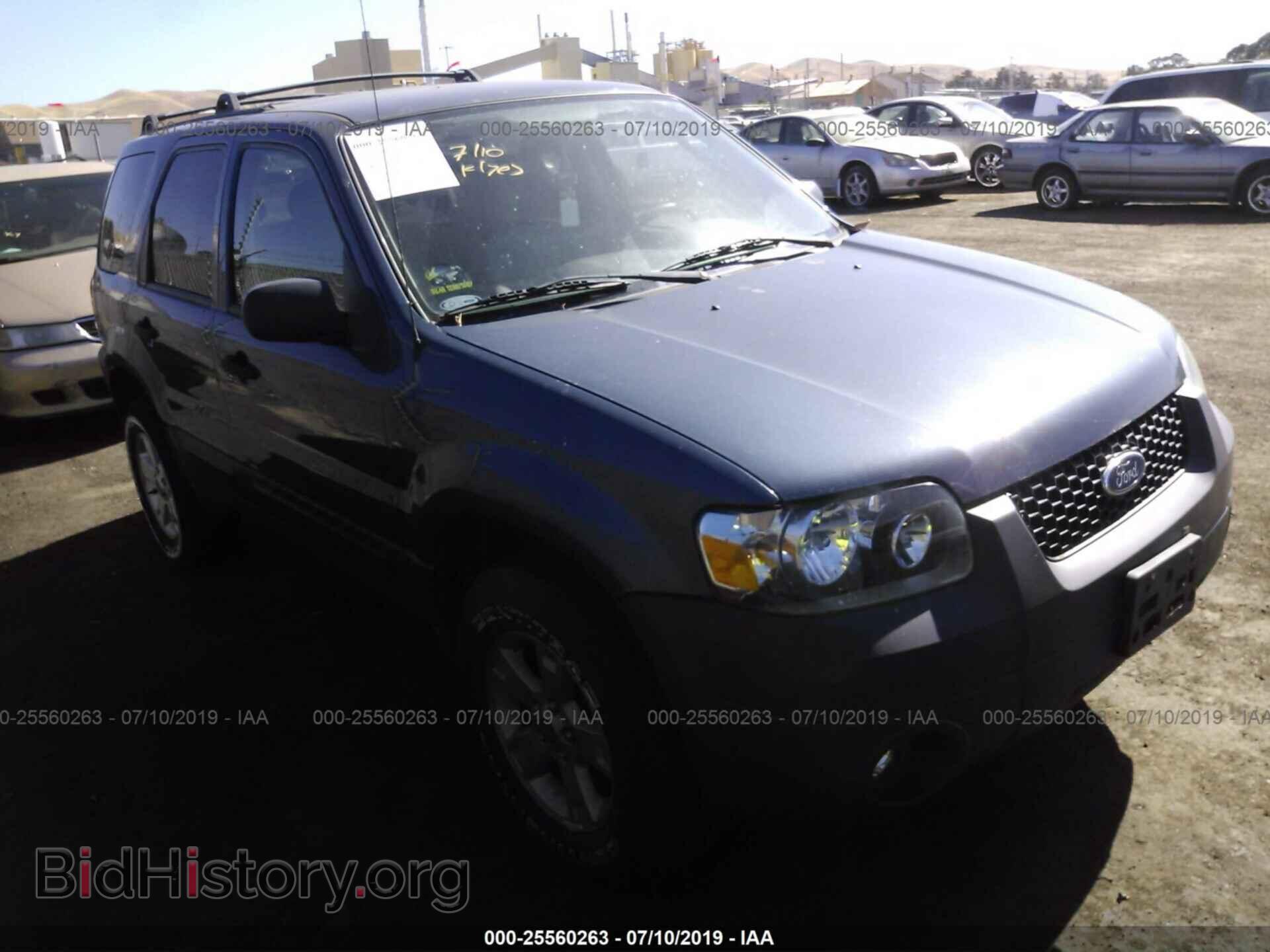 Photo 1FMYU93155KB20500 - FORD ESCAPE 2005