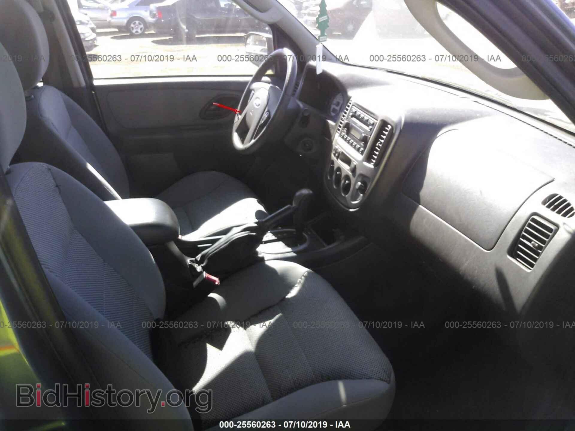 2005 FORD ESCAPE - VIN: 1FMYU93155KB20500 - Фото 5