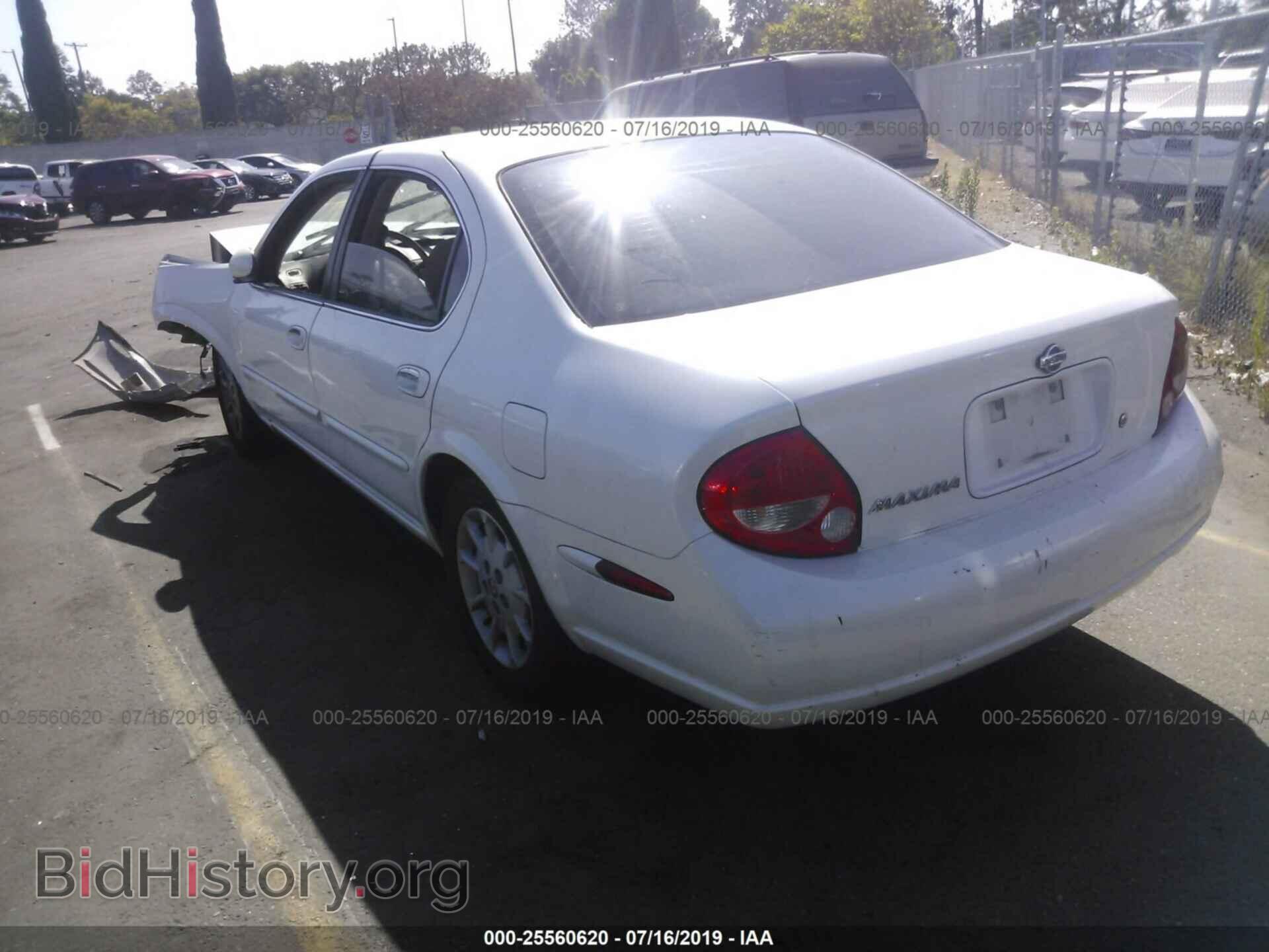 2000 NISSAN MAXIMA - VIN: JN1CA31D2YT764295 - Фото 3