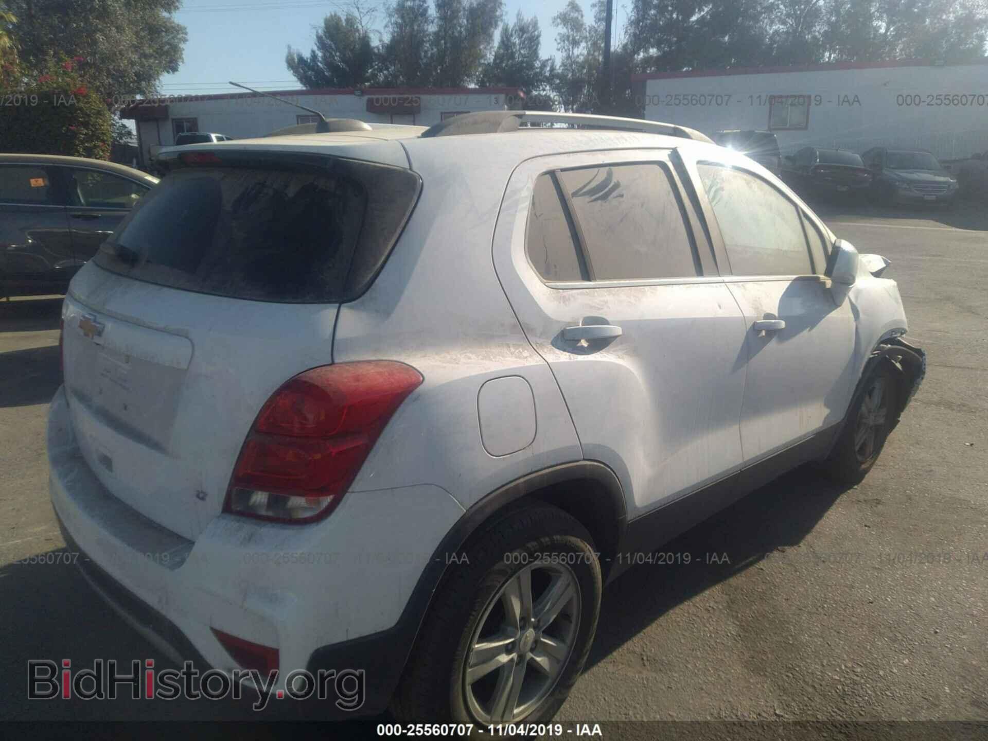 2017 CHEVROLET TRAX - VIN: 3GNCJLSB3HL212570 - Фото 4