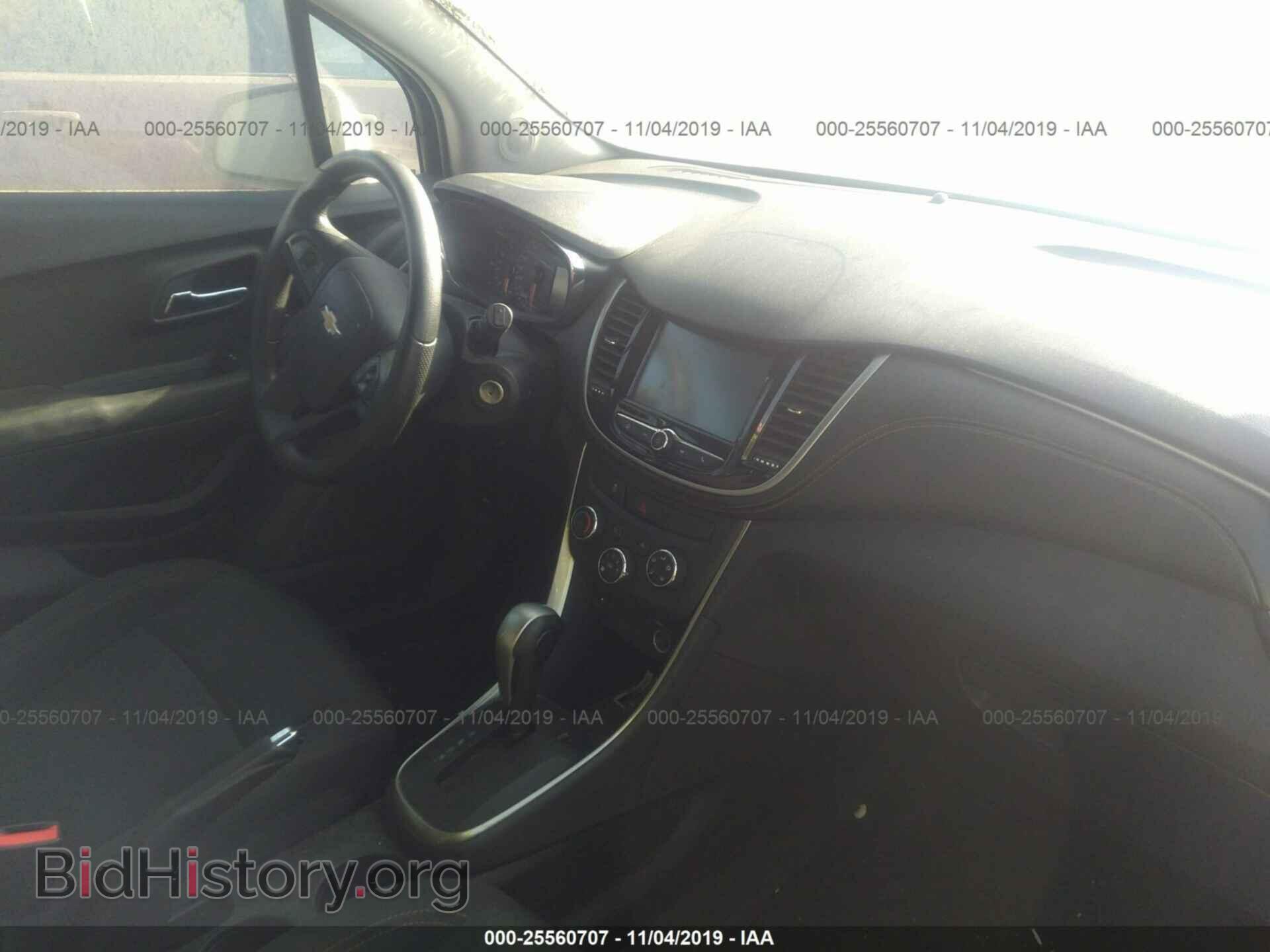 2017 CHEVROLET TRAX - VIN: 3GNCJLSB3HL212570 - Фото 5
