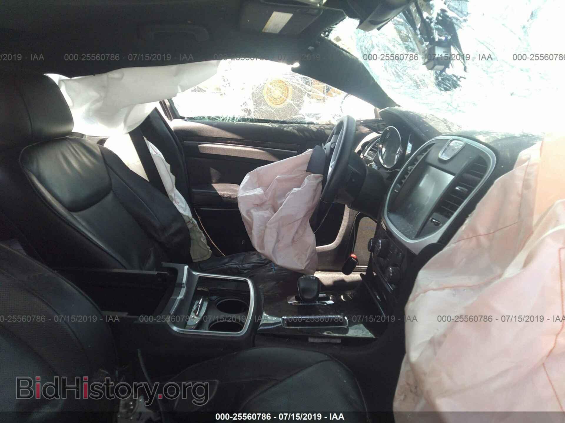 2012 CHRYSLER 300 - VIN: 2C3CCACG0CH262091 - Фото 5