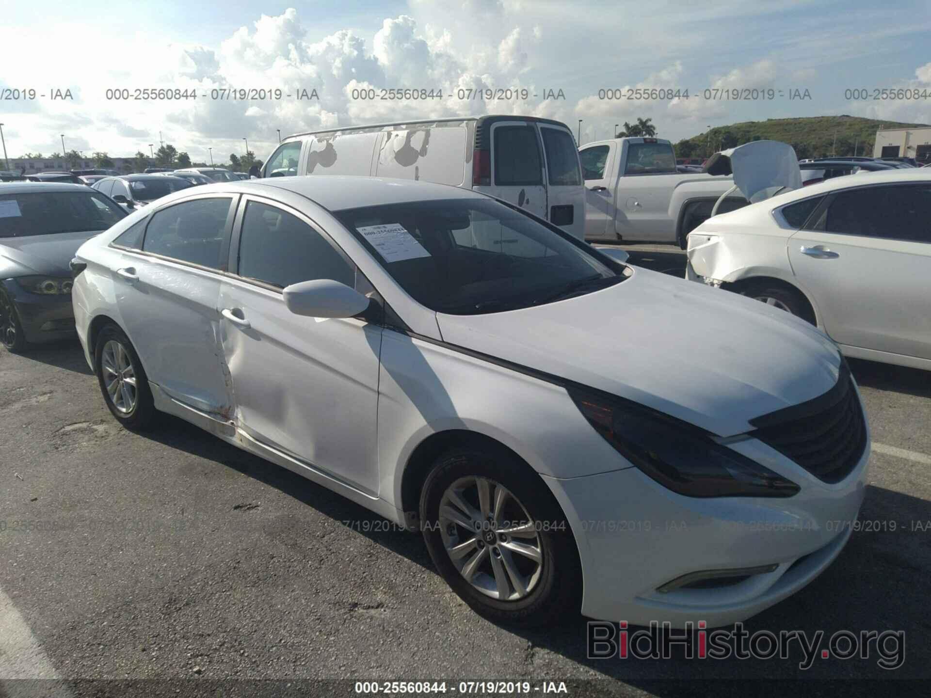 Photo 5NPEB4AC3BH272483 - HYUNDAI SONATA 2011