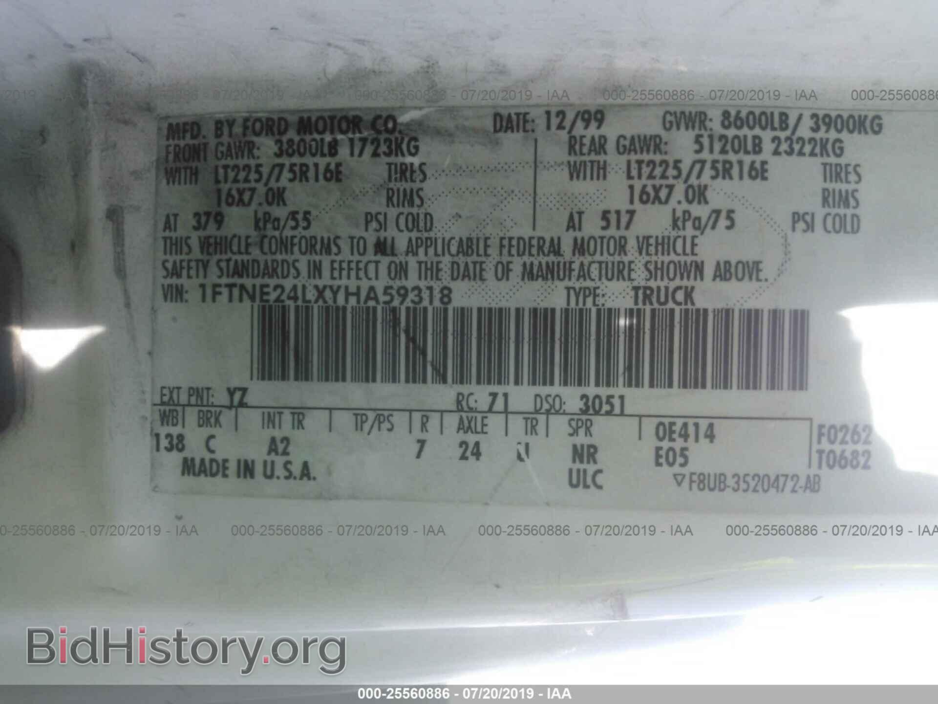2000 FORD ECONOLINE - VIN: 1FTNE24LXYHA59318 - Photo 9