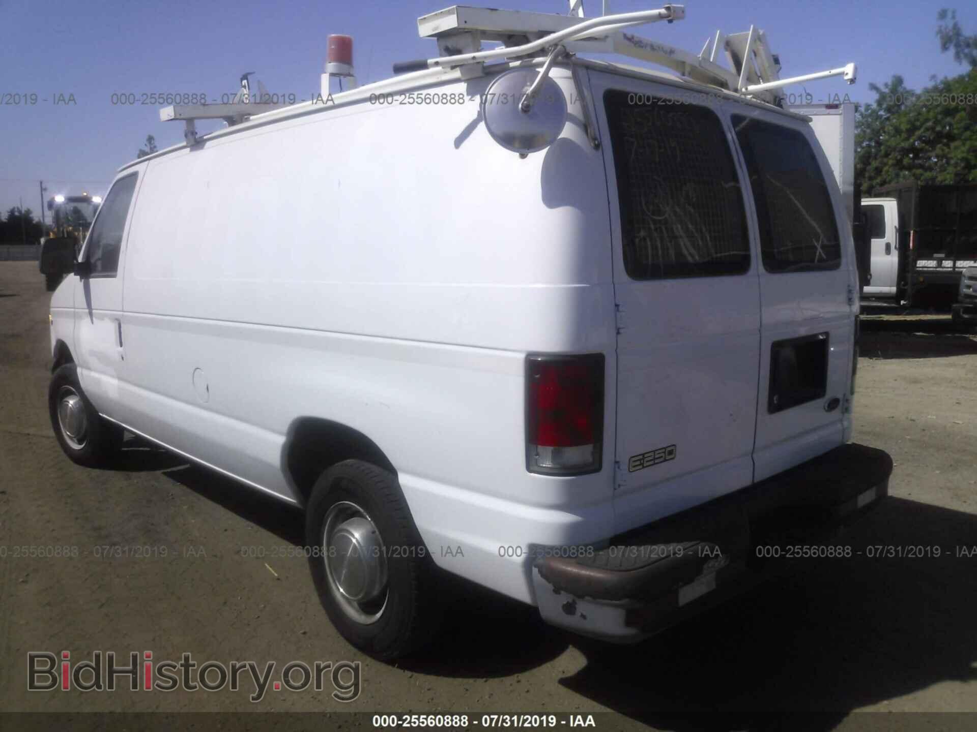 2000 FORD ECONOLINE - VIN: 1FTNE24L4YHB77221 - Photo 3